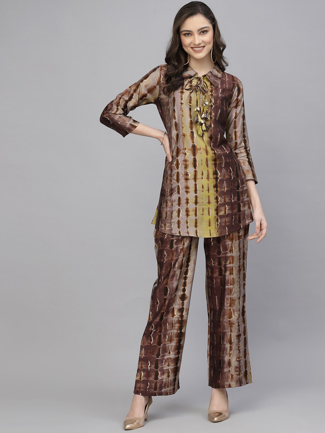 

Sangria Printed Shirt Collar Long Sleeves Shirt & Trouser, Brown