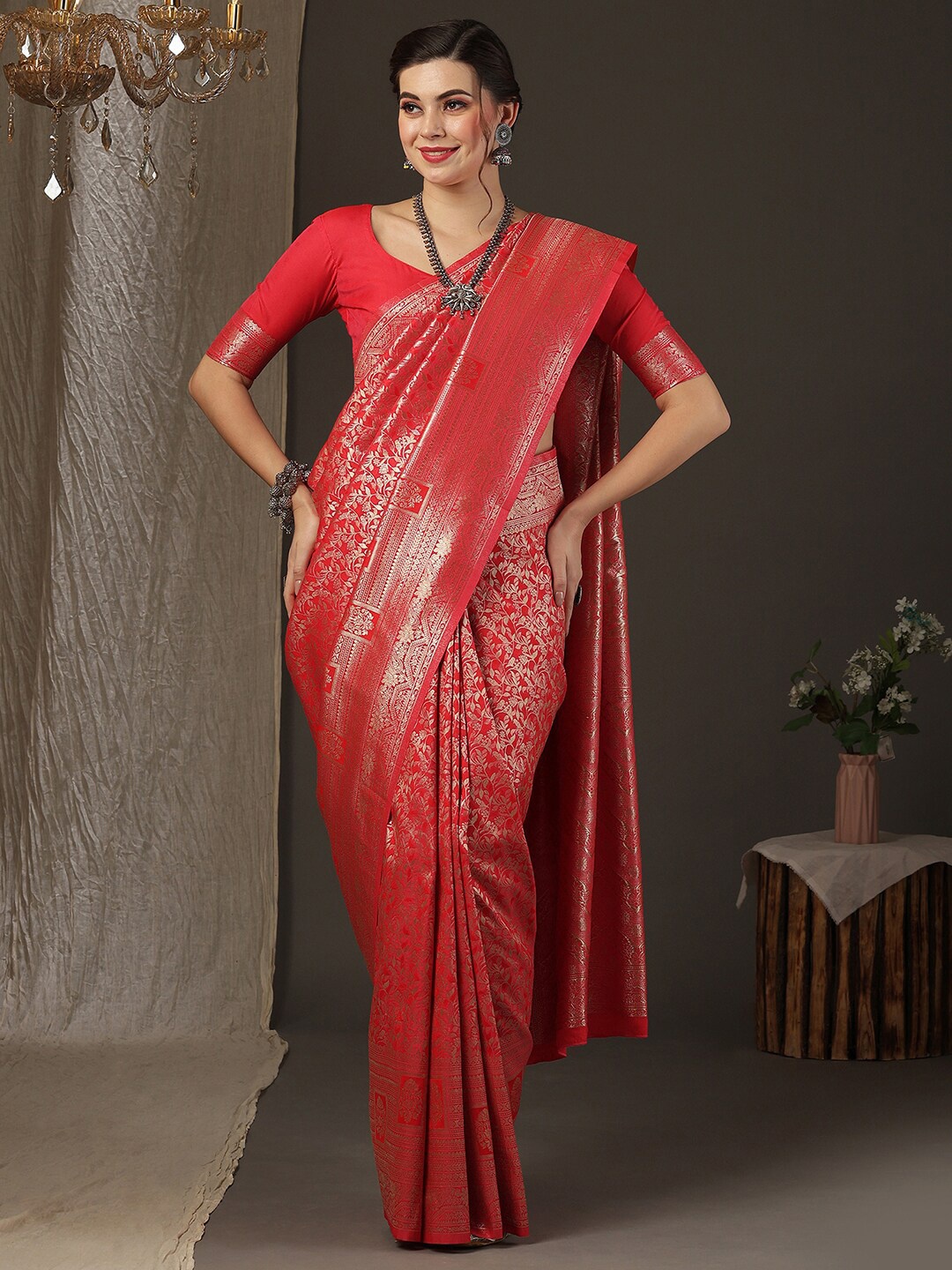 

Anouk Floral Woven Design Zari Silk Blend Kanjeevaram Saree, Red