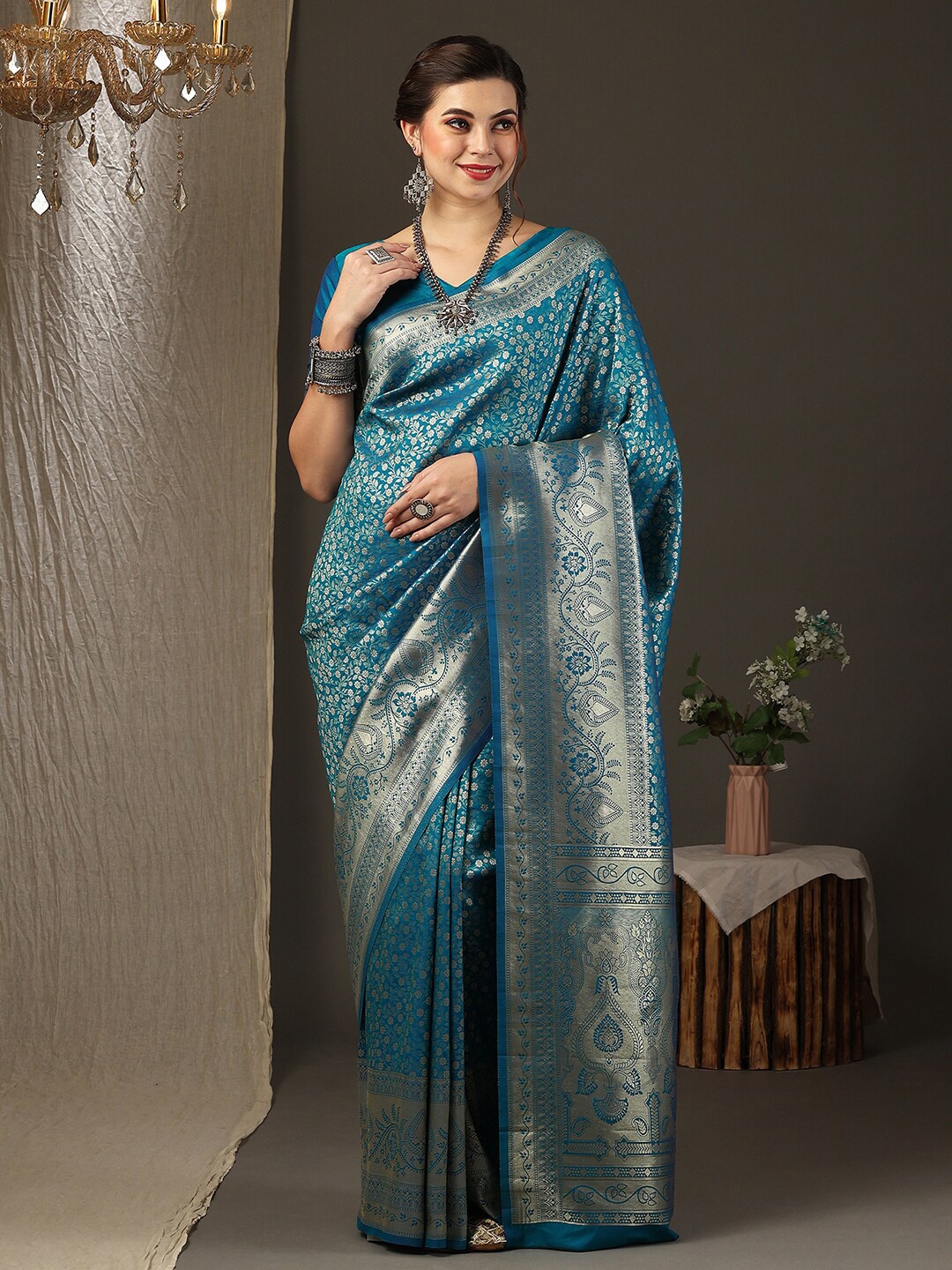 

Anouk Floral Woven Design Zari Silk Blend Kanjeevaram Saree, Blue