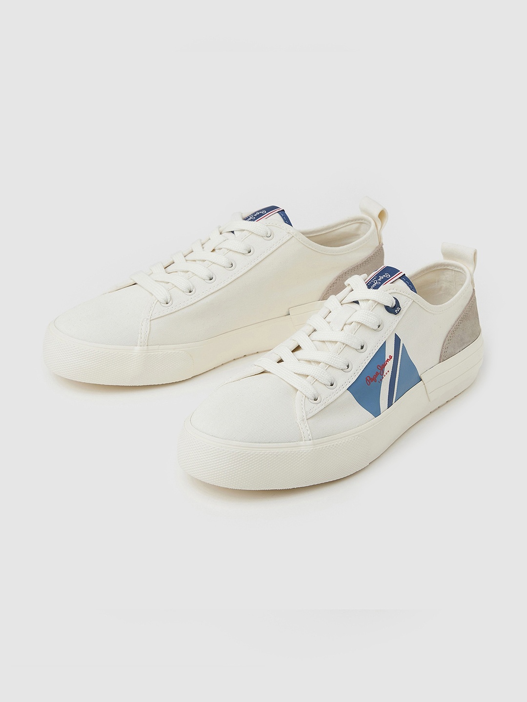 

Pepe Jeans Men Allen Flag Color Sneakers, White