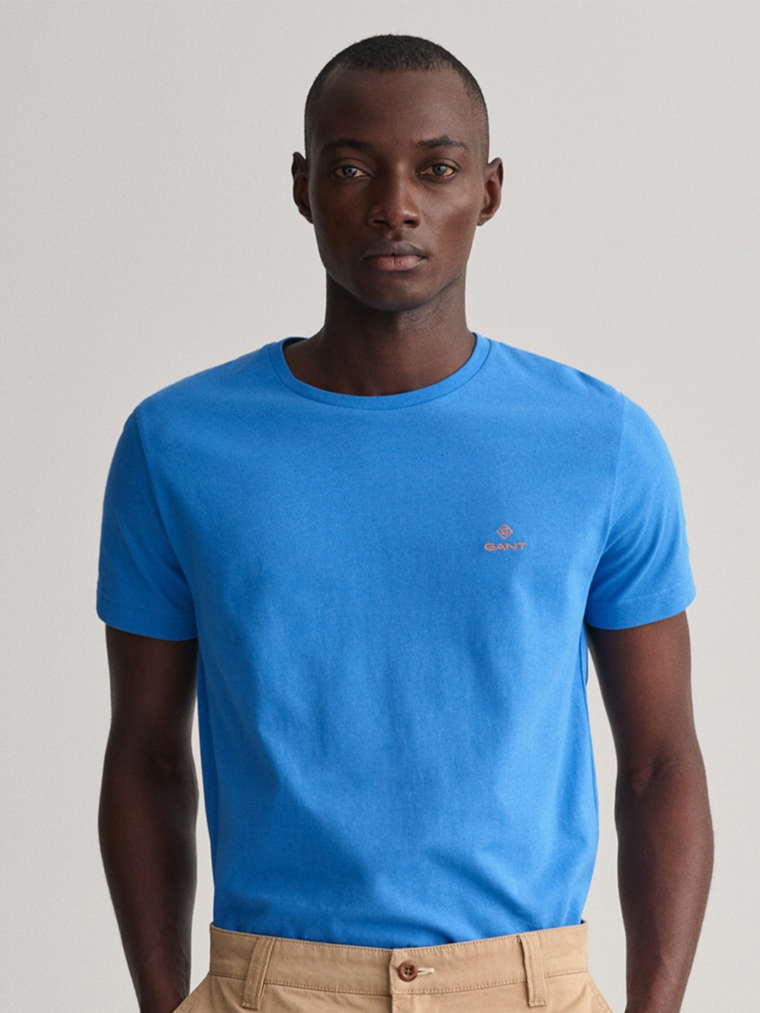 

GANT Contrast Logo Pure Cotton T-shirt, Blue