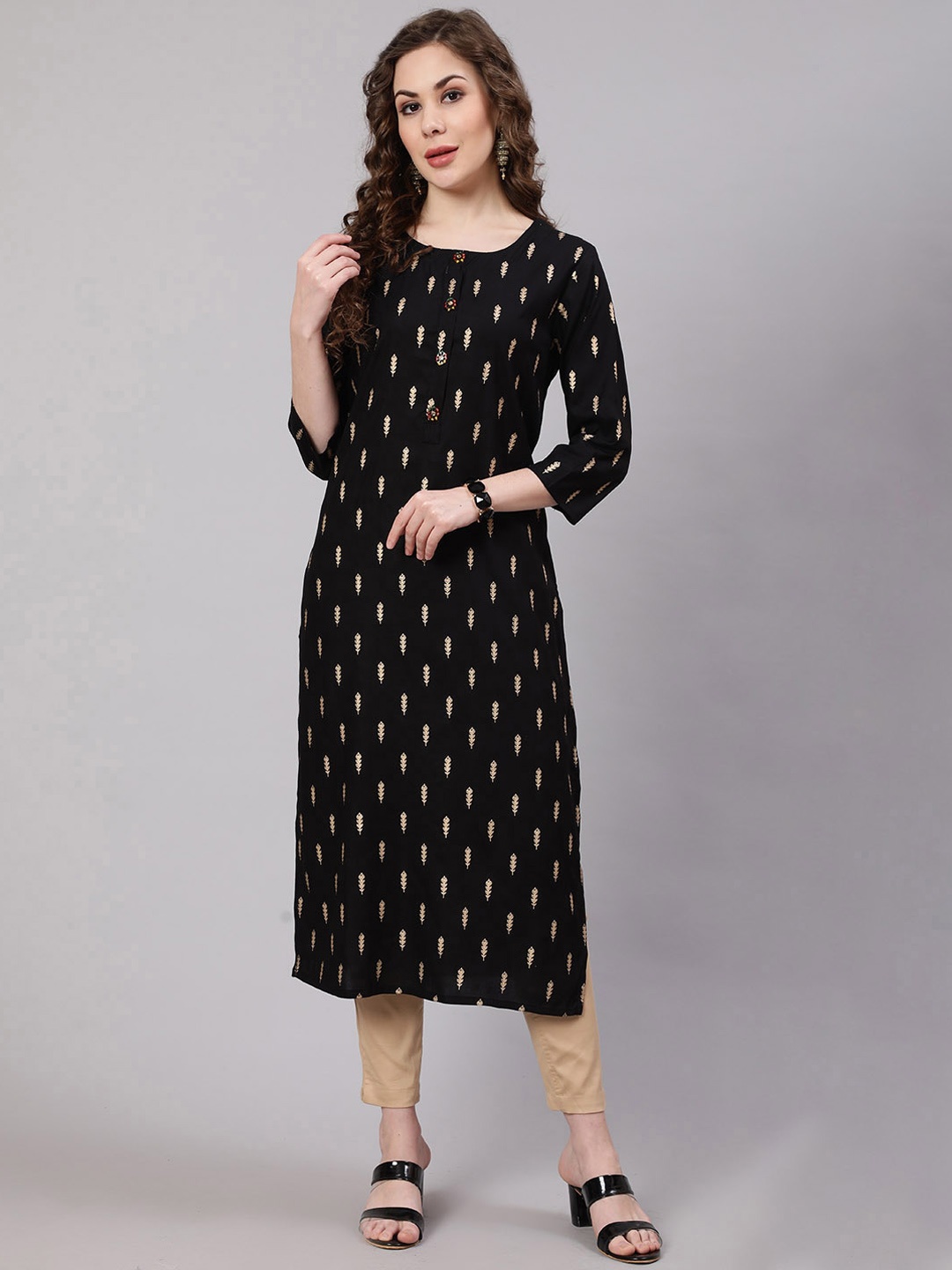 

Spera Ethnic Motifs Printed Boat Neck Kurta, Black