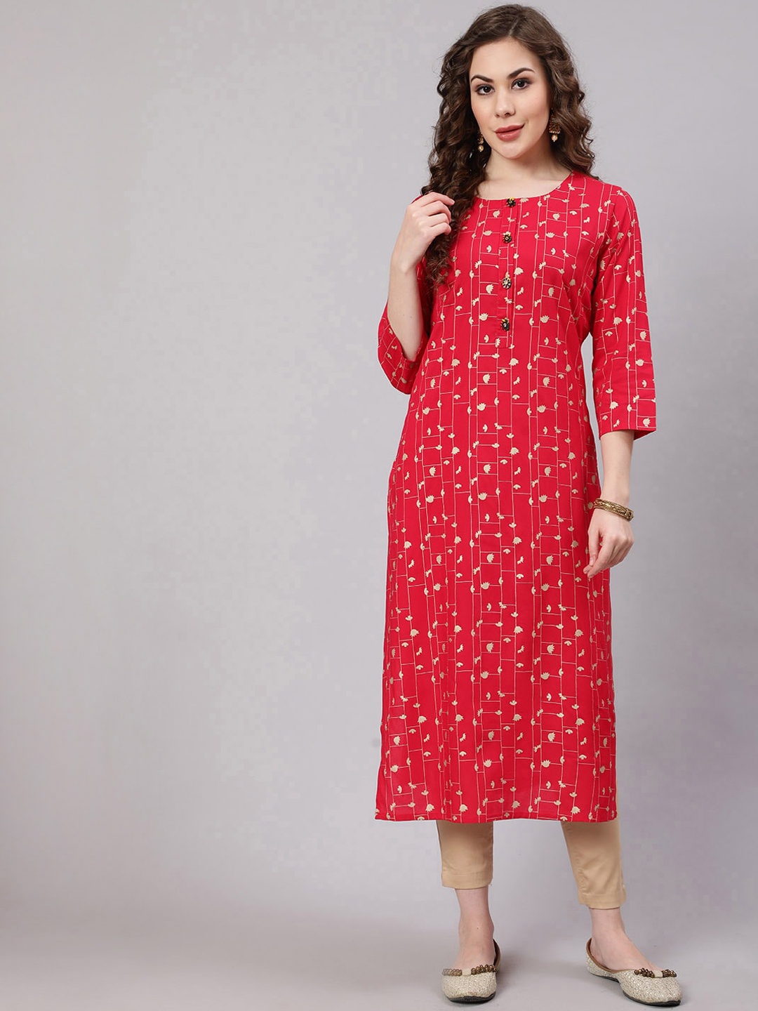 

Spera Floral Foil Printed Straight Kurta, Red
