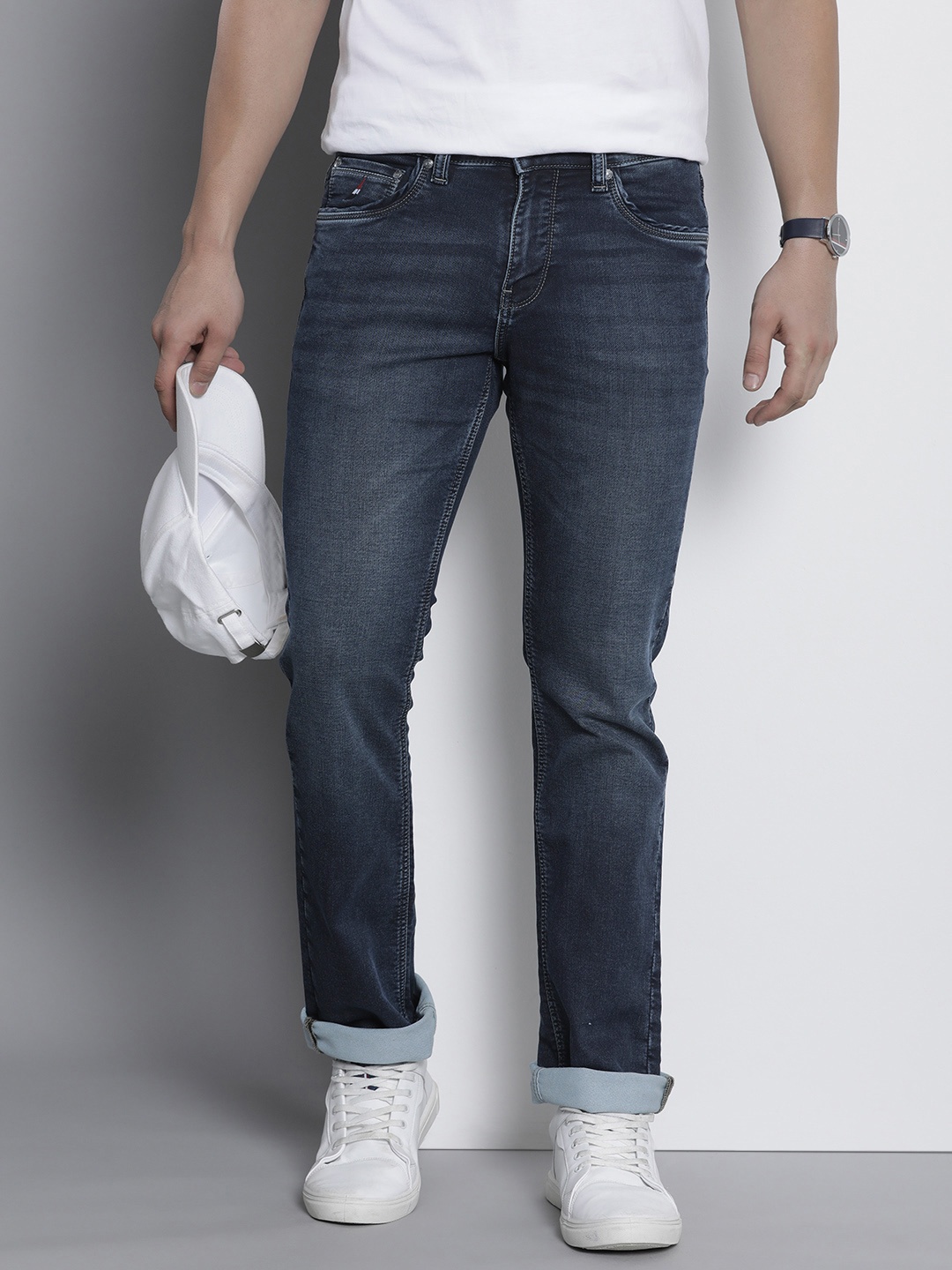 

Nautica Men Straight Fit Light Fade Stretchable Jeans, Navy blue