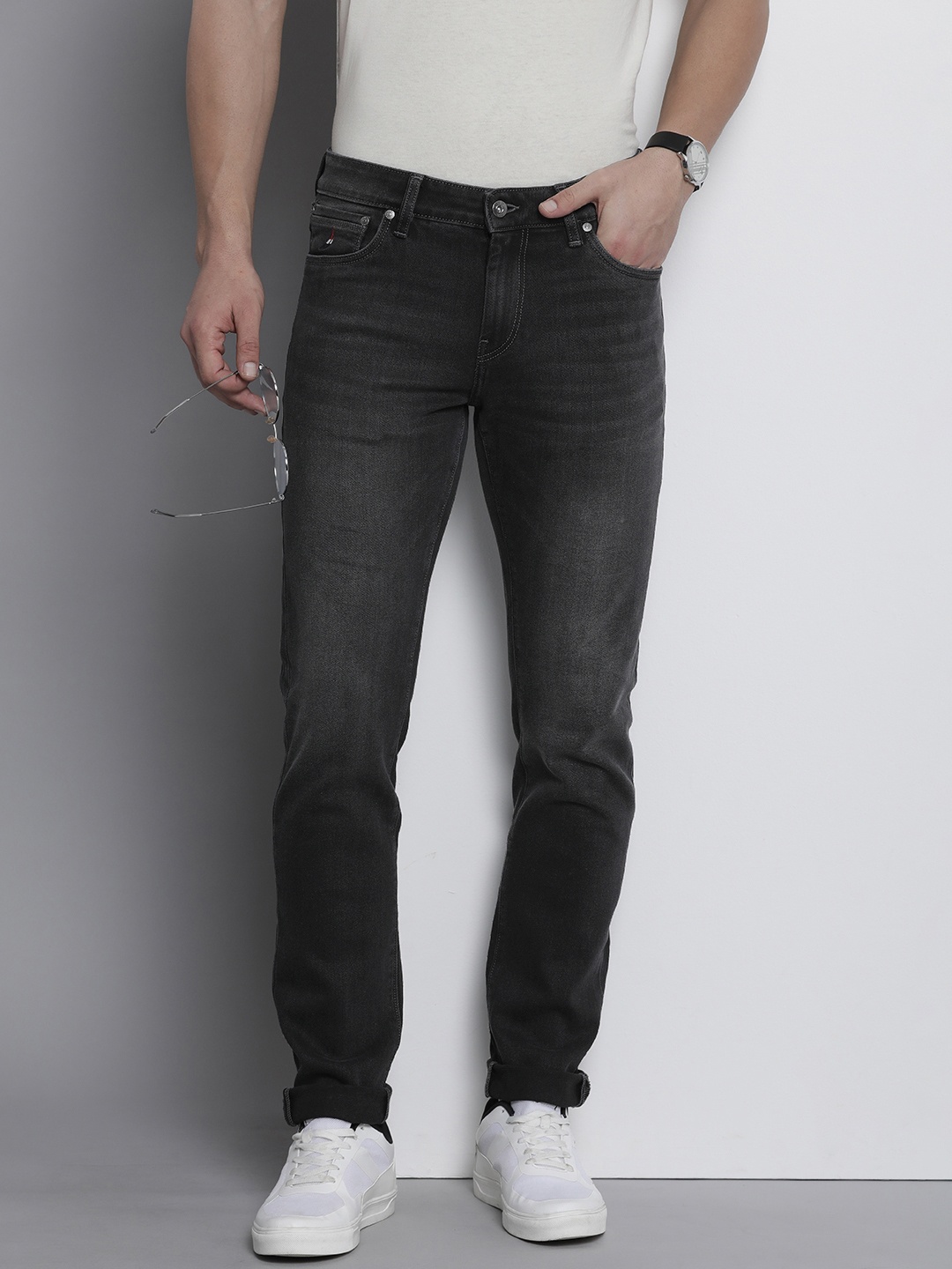 

Nautica Men Slim Fit Light Fade Stretchable Jeans, Black