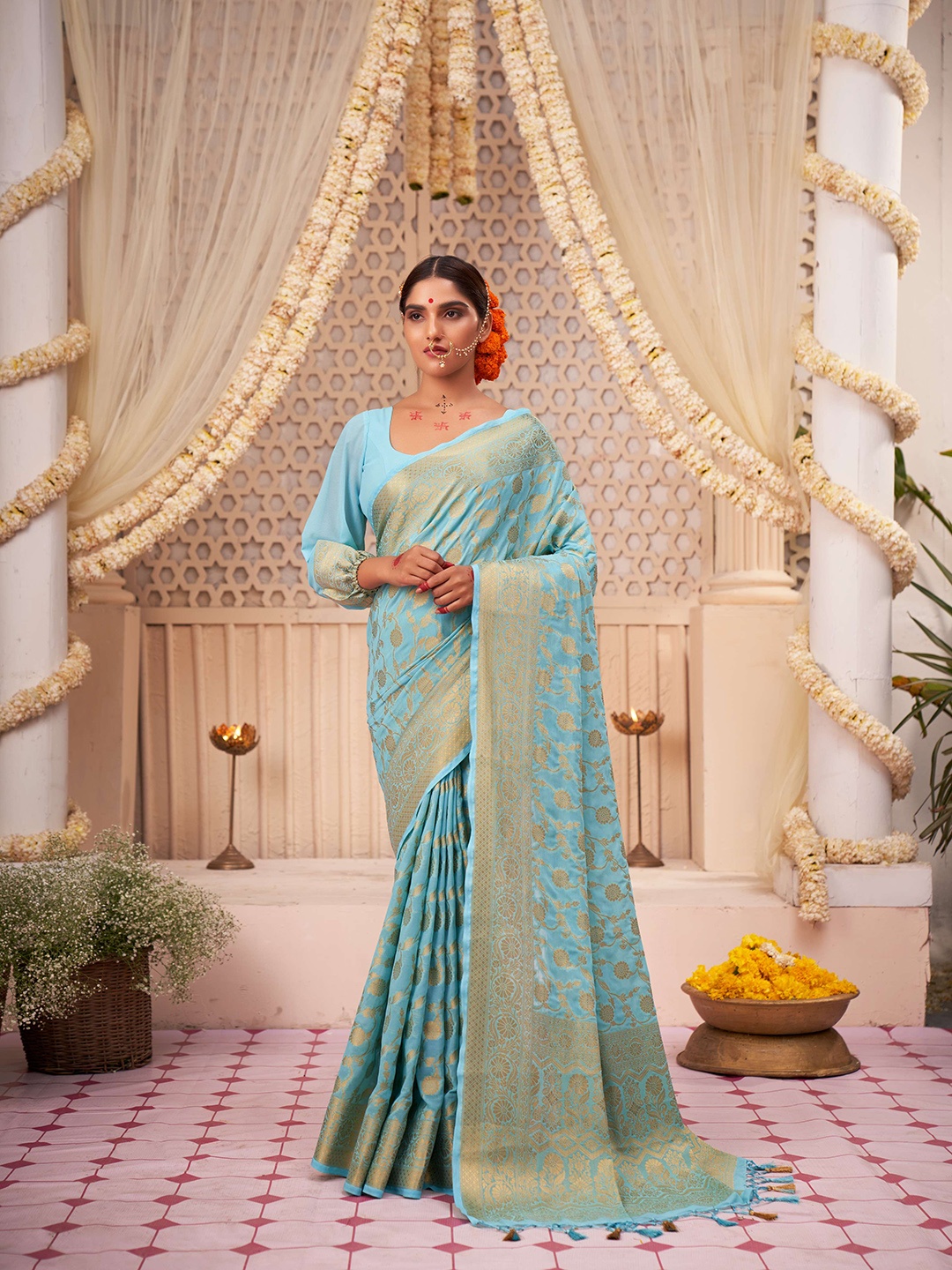 

Vardha Floral Woven Design Zari Pure Georgette Banarasi Saree, Blue