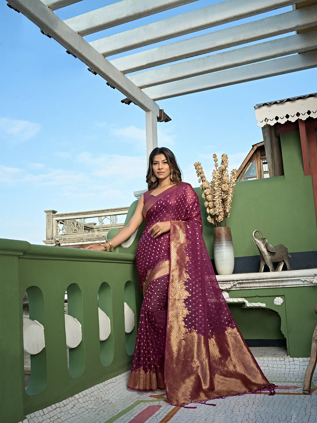 

Vardha Ethnic Motif Zari Organza Banarasi Saree With Tassel, Purple