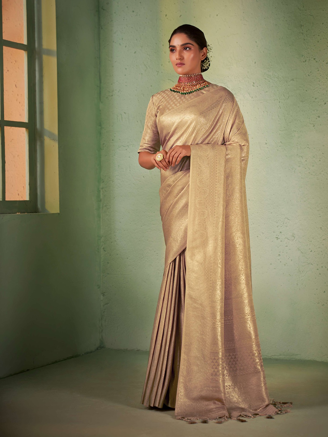 

Vardha Ethnic Motifs Zari Silk Blend Kanjeevaram Saree With Tassel, Beige