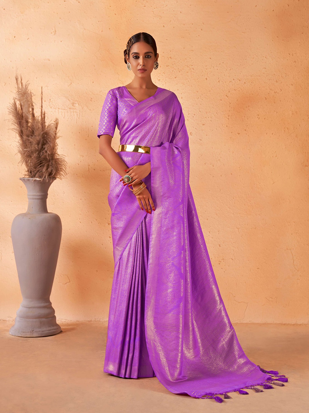 

Vardha Ethnic Woven Design Zari Kanjeevaram Saree, Purple