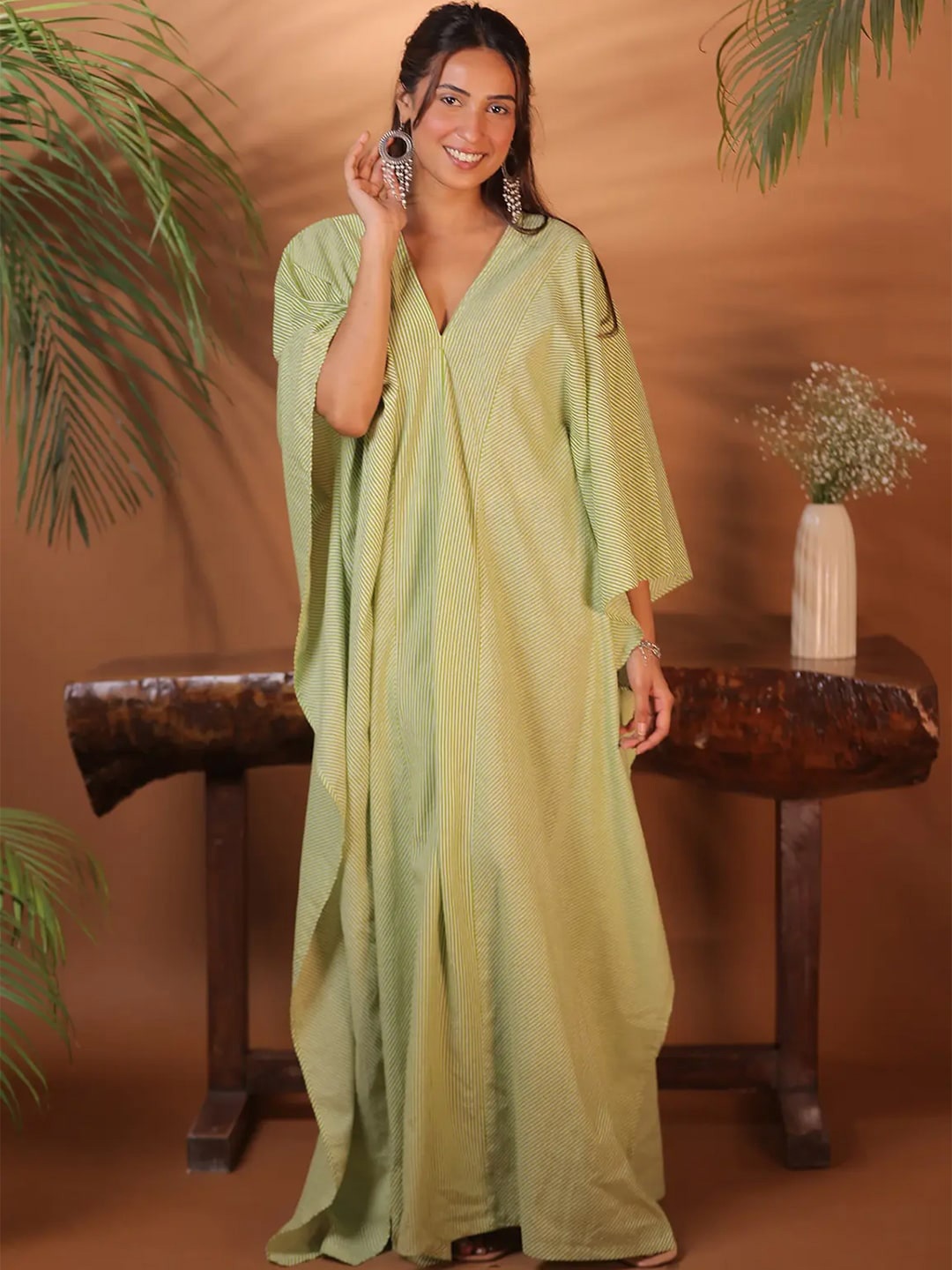 

Alaya By Stage3 V-Neck Maxi Kaftan Dress, Green