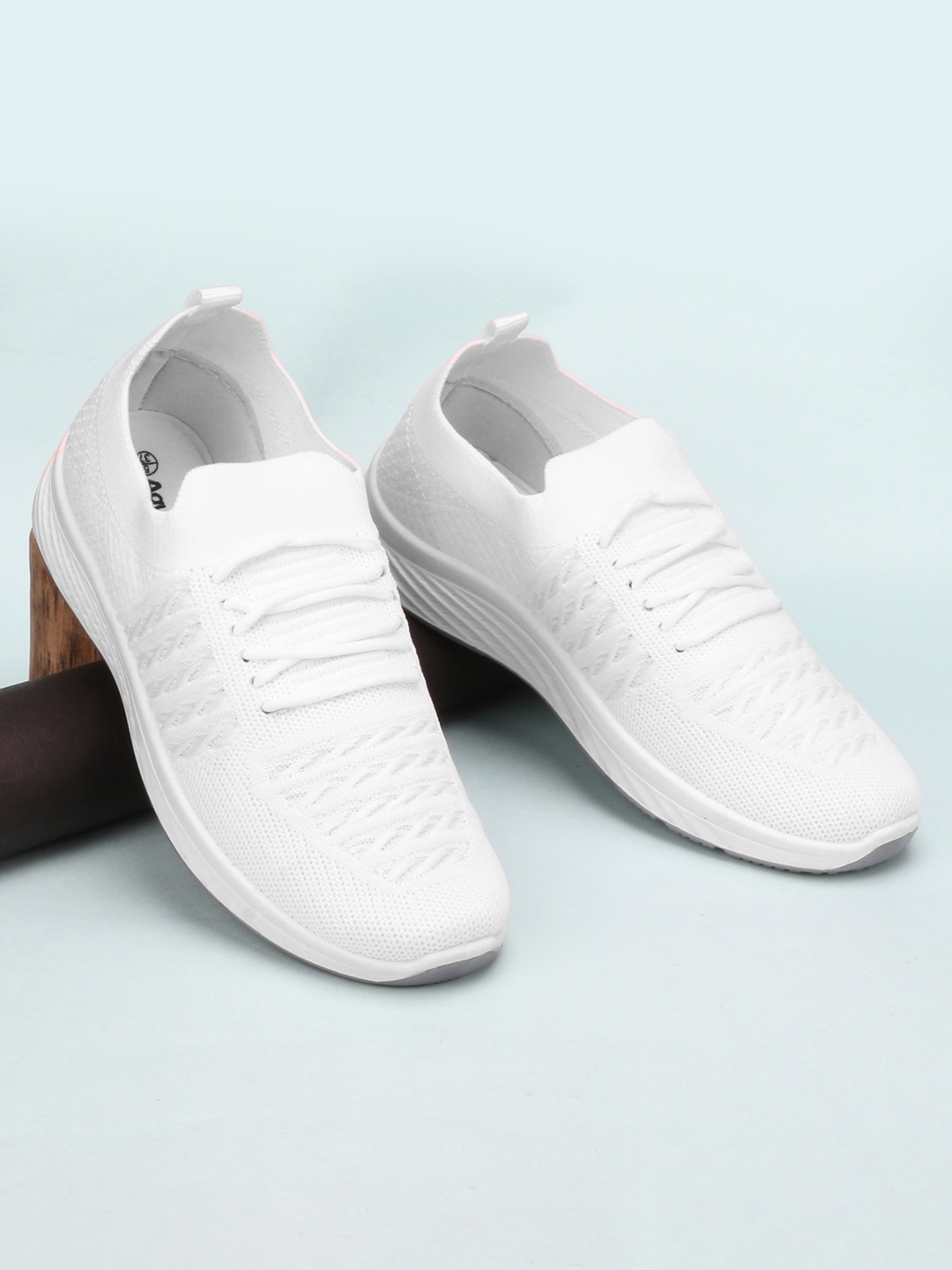 

Aqualite Women Woven Design Sneakers, White