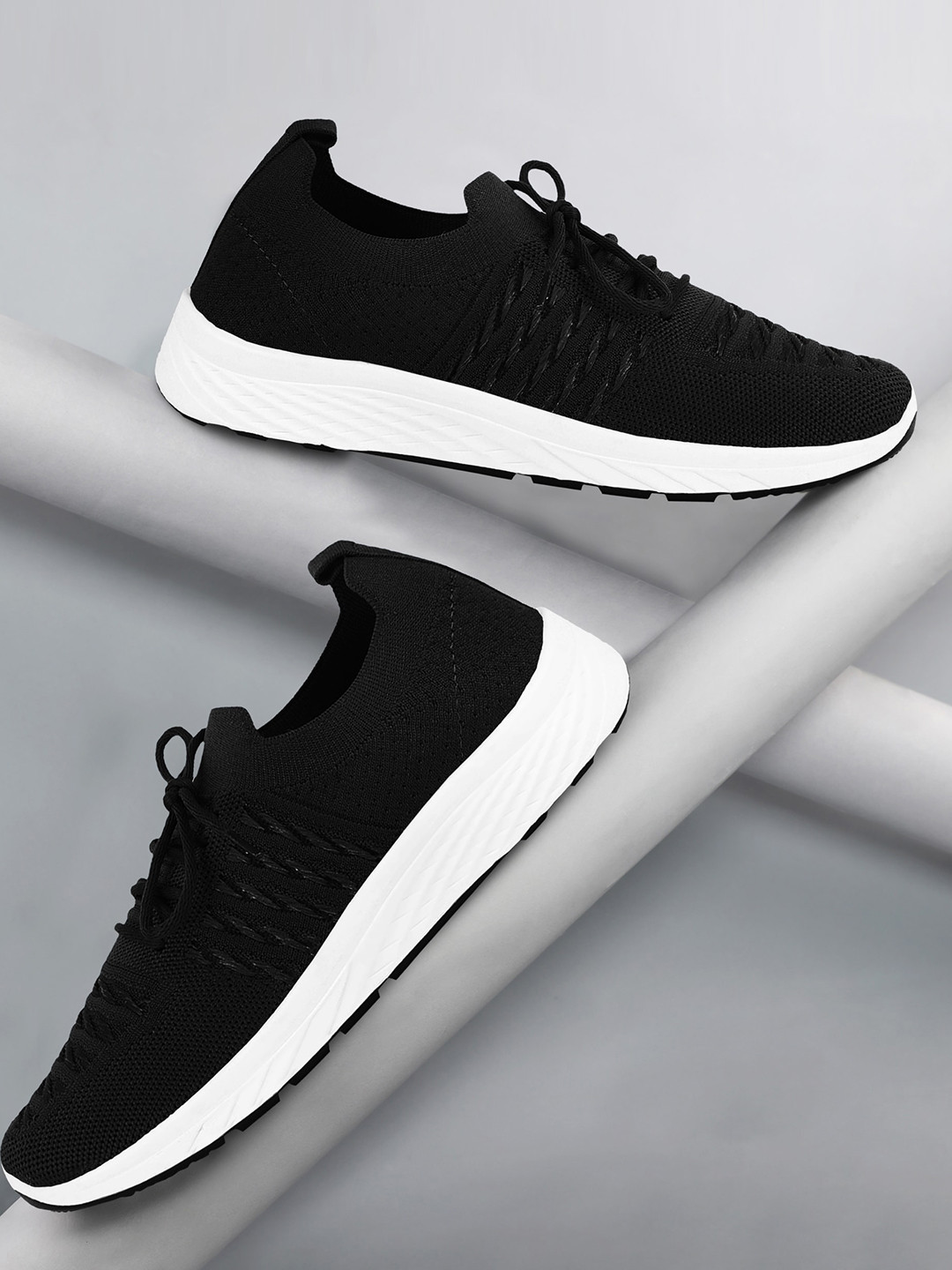 

Aqualite Women Woven Design Sneakers, Black