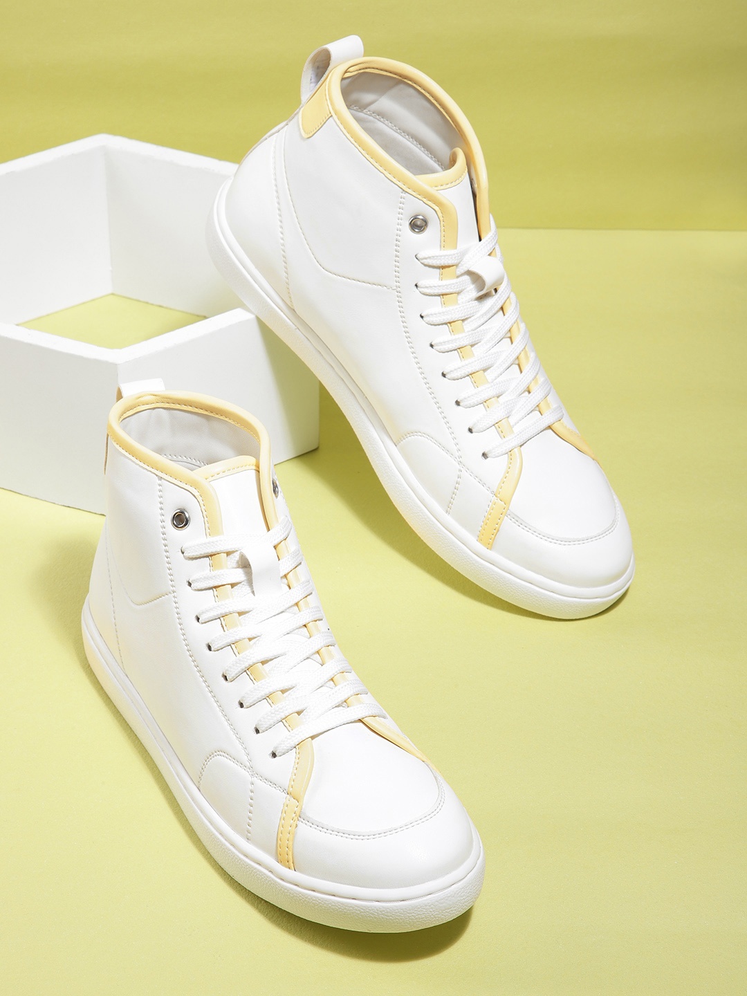 

Mast & Harbour Women Mid-Top Everyday Sneakers, White
