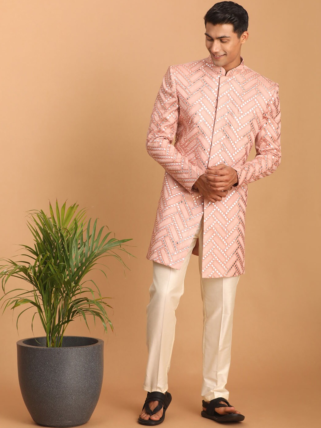 

VASTRAMAY Embroidered Straight Sherwani Set, Pink
