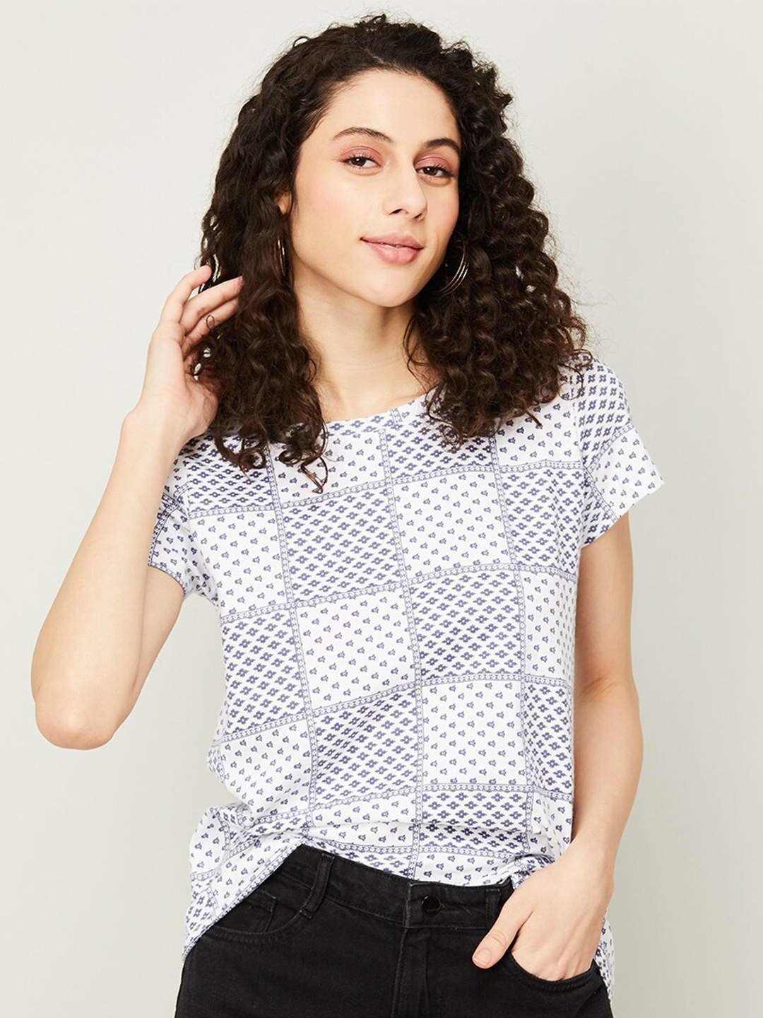 

Fame Forever by Lifestyle Geometric Printed Pure Cotton Top, White