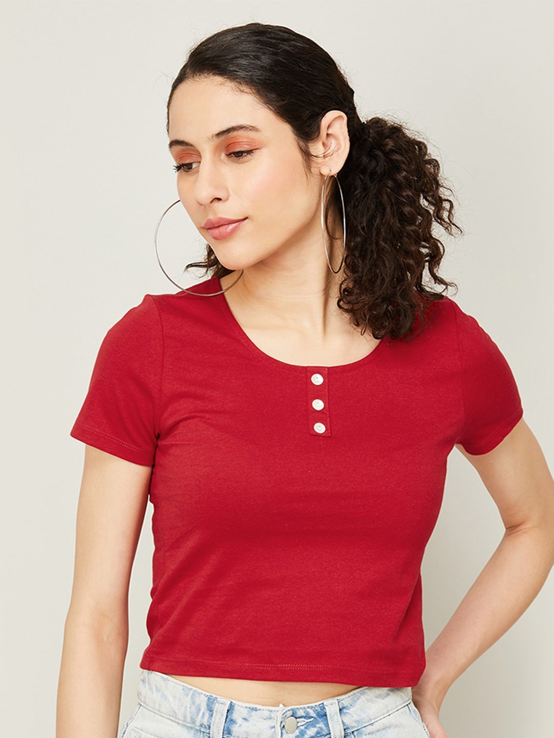 

Ginger by Lifestyle Round Neck Crop Top, Red