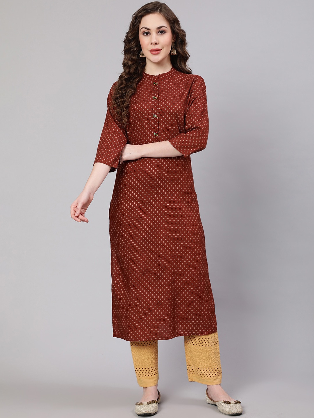 

Pankvi Floral Printed Mandarin Collar Straight Regular Kurta, Brown