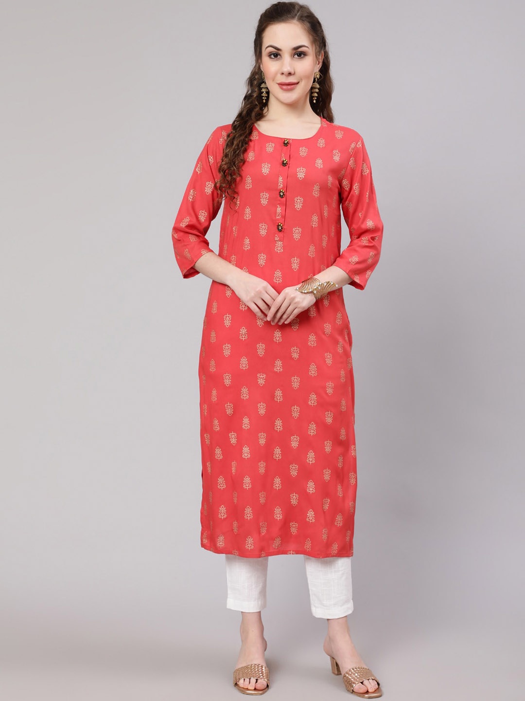 

Pankvi Ethnic Motifs Printed Round Neck Straight Kurta, Red
