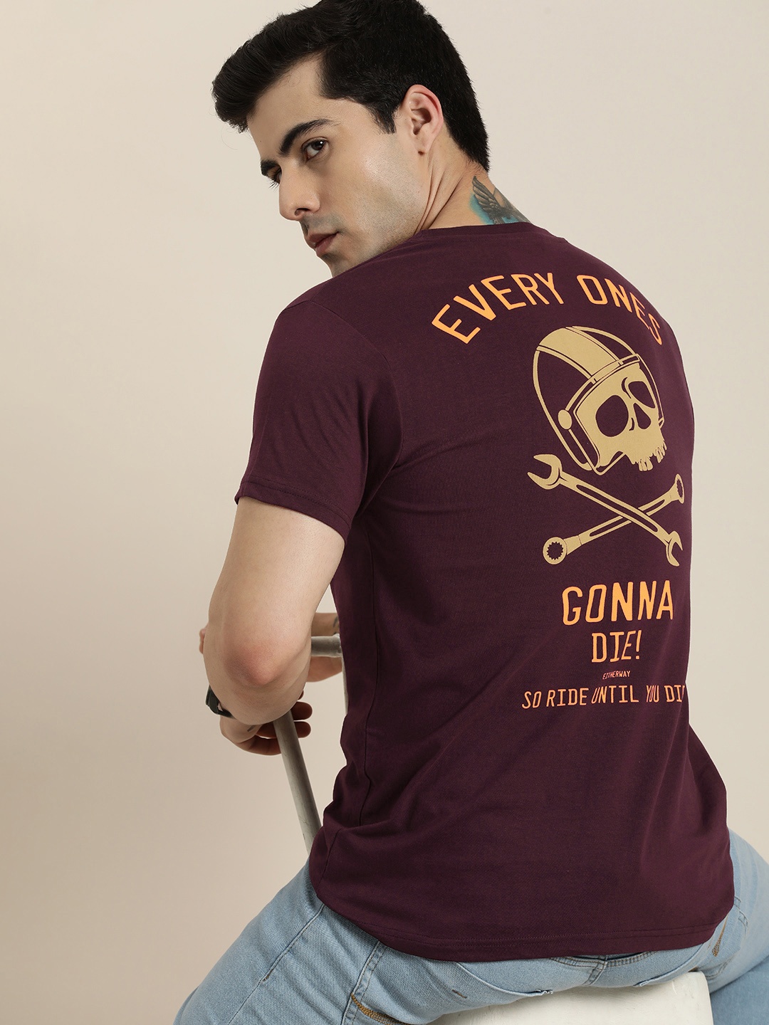 

Difference of Opinion Pure Cotton Printed T-shirt, Burgundy