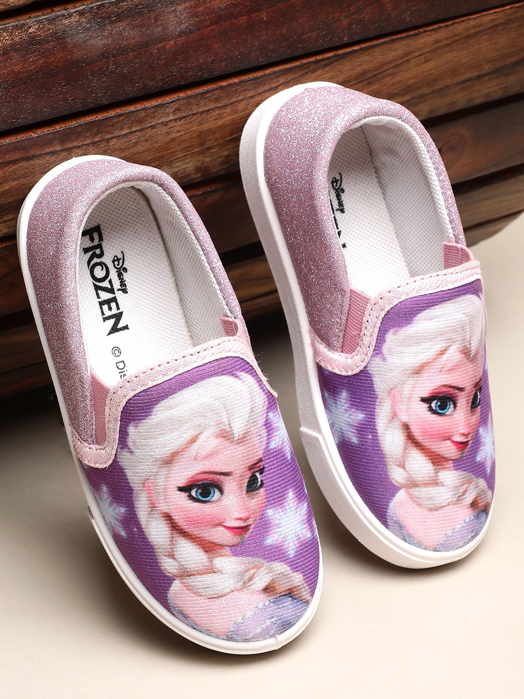 

Kids Ville Girls Frozen Printed Lightweight Canvas Slip-On Sneakers, Lavender