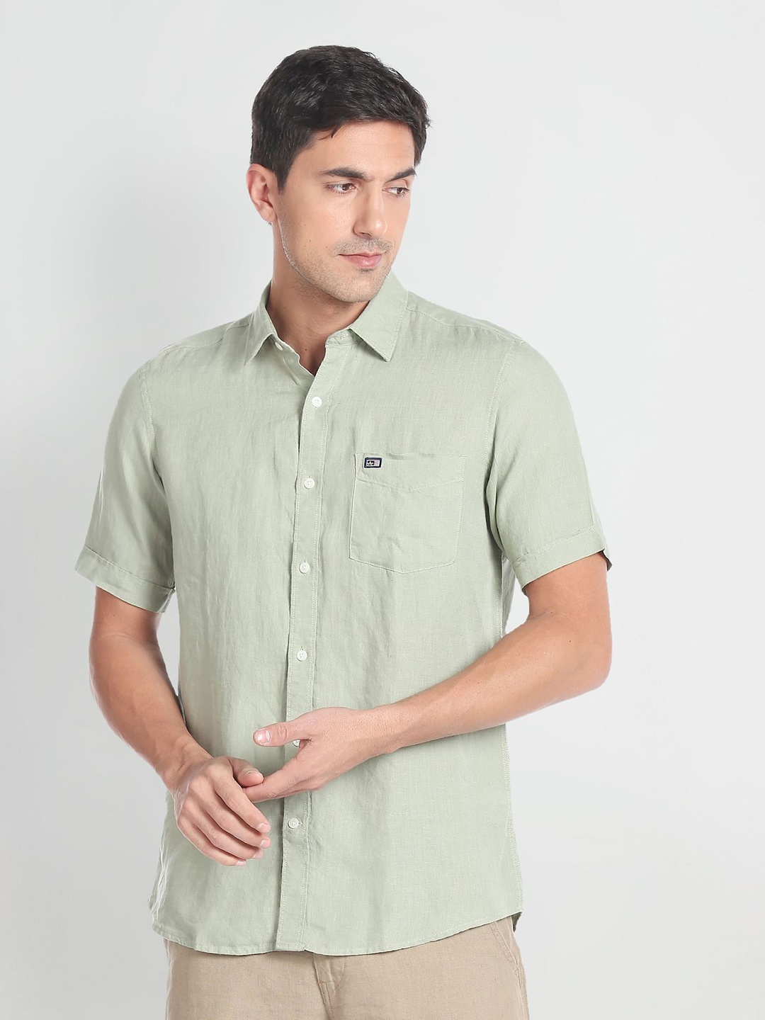 

Arrow Sport Men Pure Linen Opaque Casual Shirt, Green