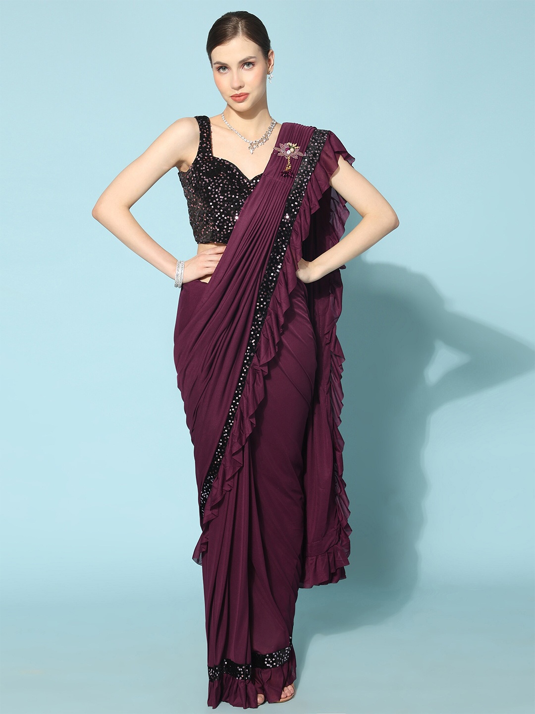 

TEREZA Embellished Sequinned Saree, Burgundy