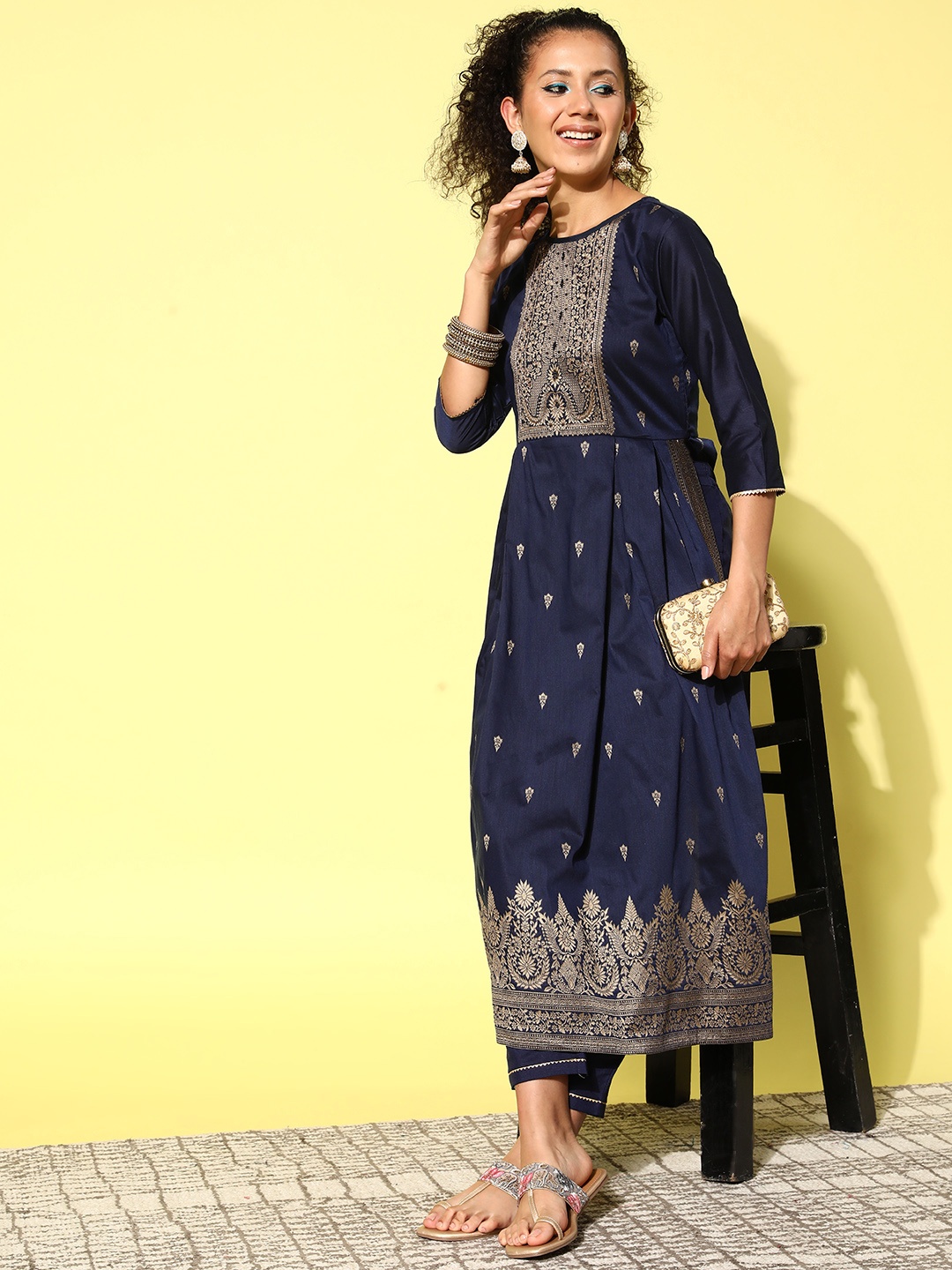 

Sangria Pleated Chanderi Silk Kurta with Trousers, Navy blue
