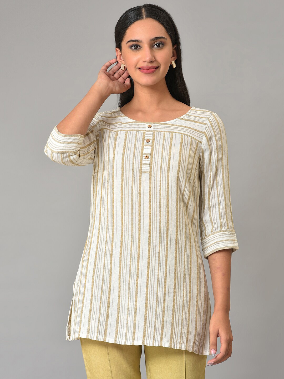 

AURELIA Plus Size Striped Round Neck Straight Kurti, Beige