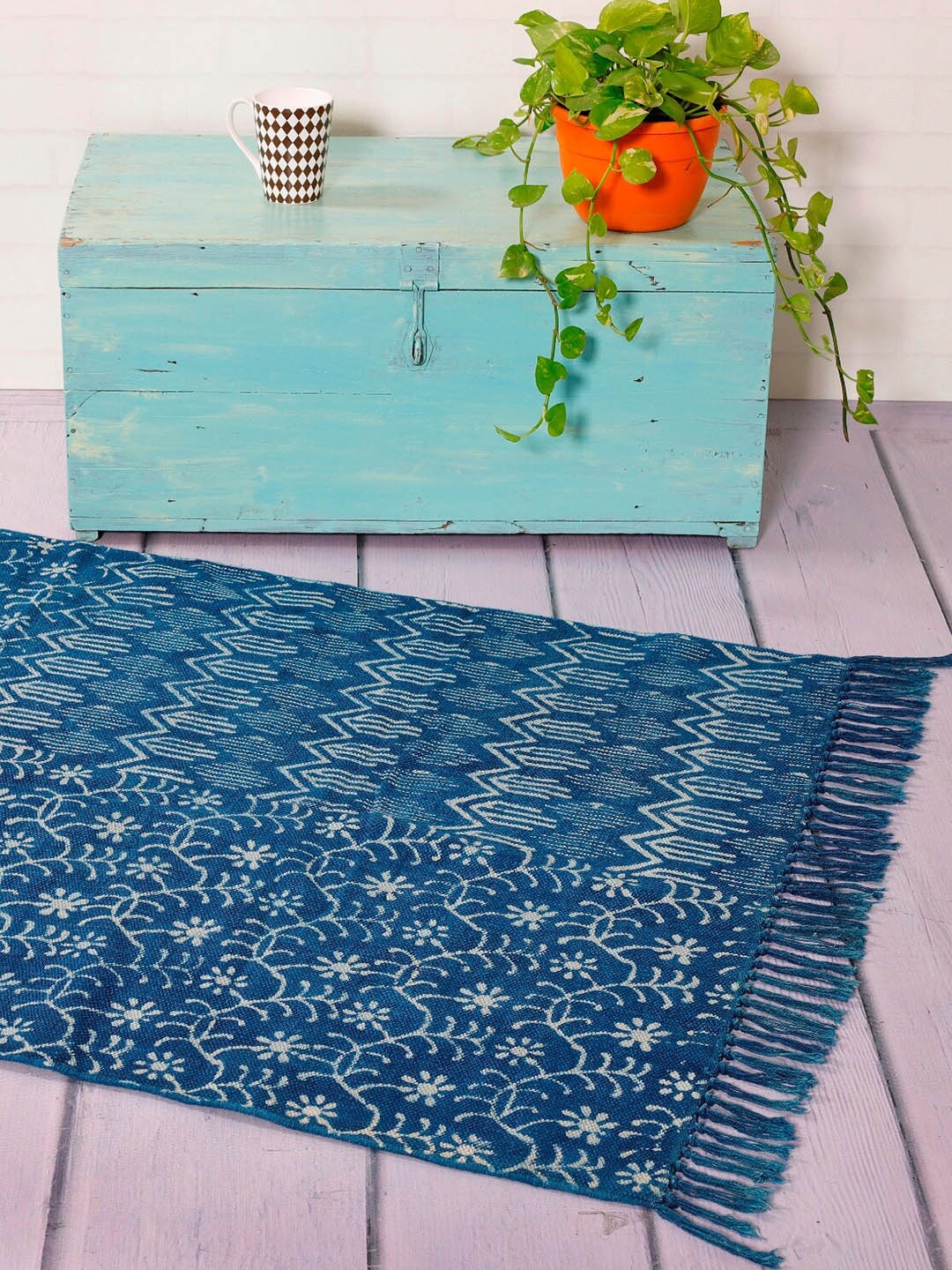 

HANDICRAFT PALACE Blue & White Indigo Hand Block Printed Cotton Carpet