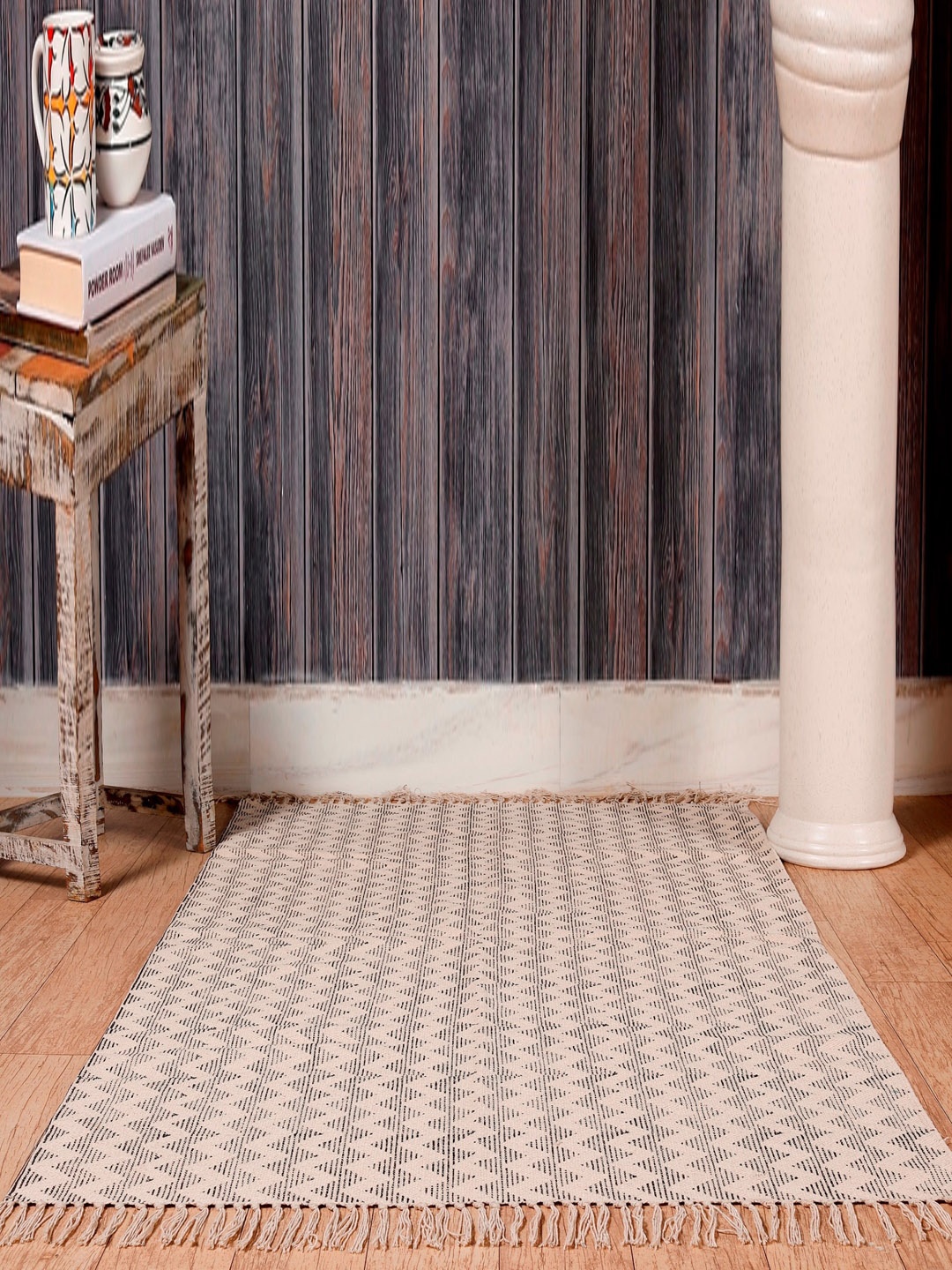 

HANDICRAFT PALACE Beige & Black Geometric Hand Block Printed Cotton Carpet