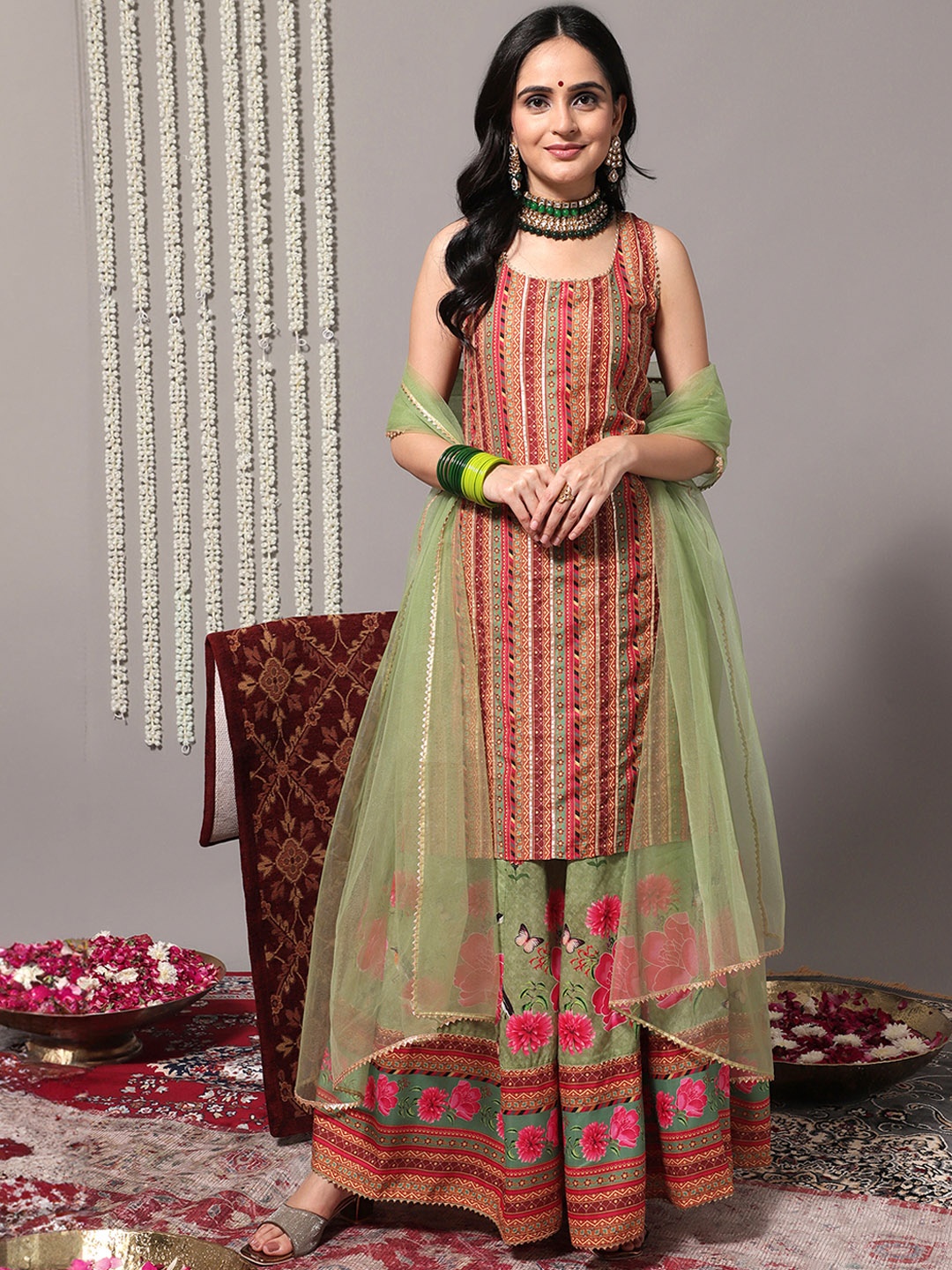 

Varanga Printed Regular Gotta Patti Kurta with Sharara & With Dupatta, Green