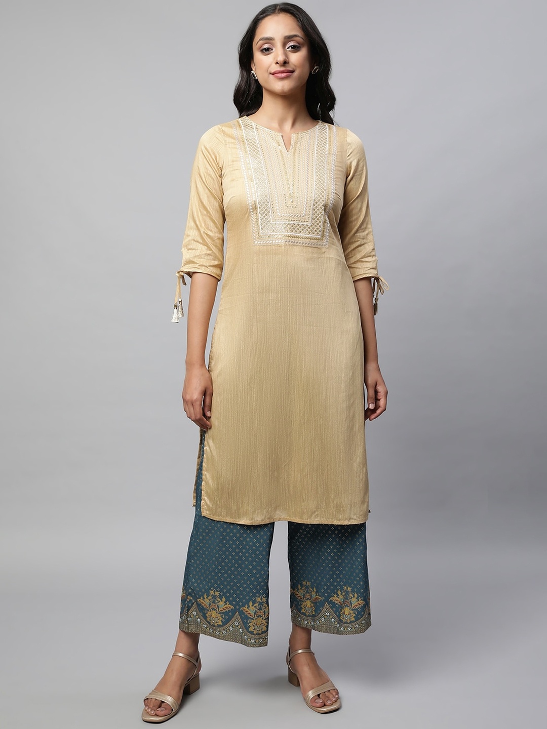 

AURELIA Ethnic Motif Yoke Design V Neck Sequinned Straight Kurta, Beige