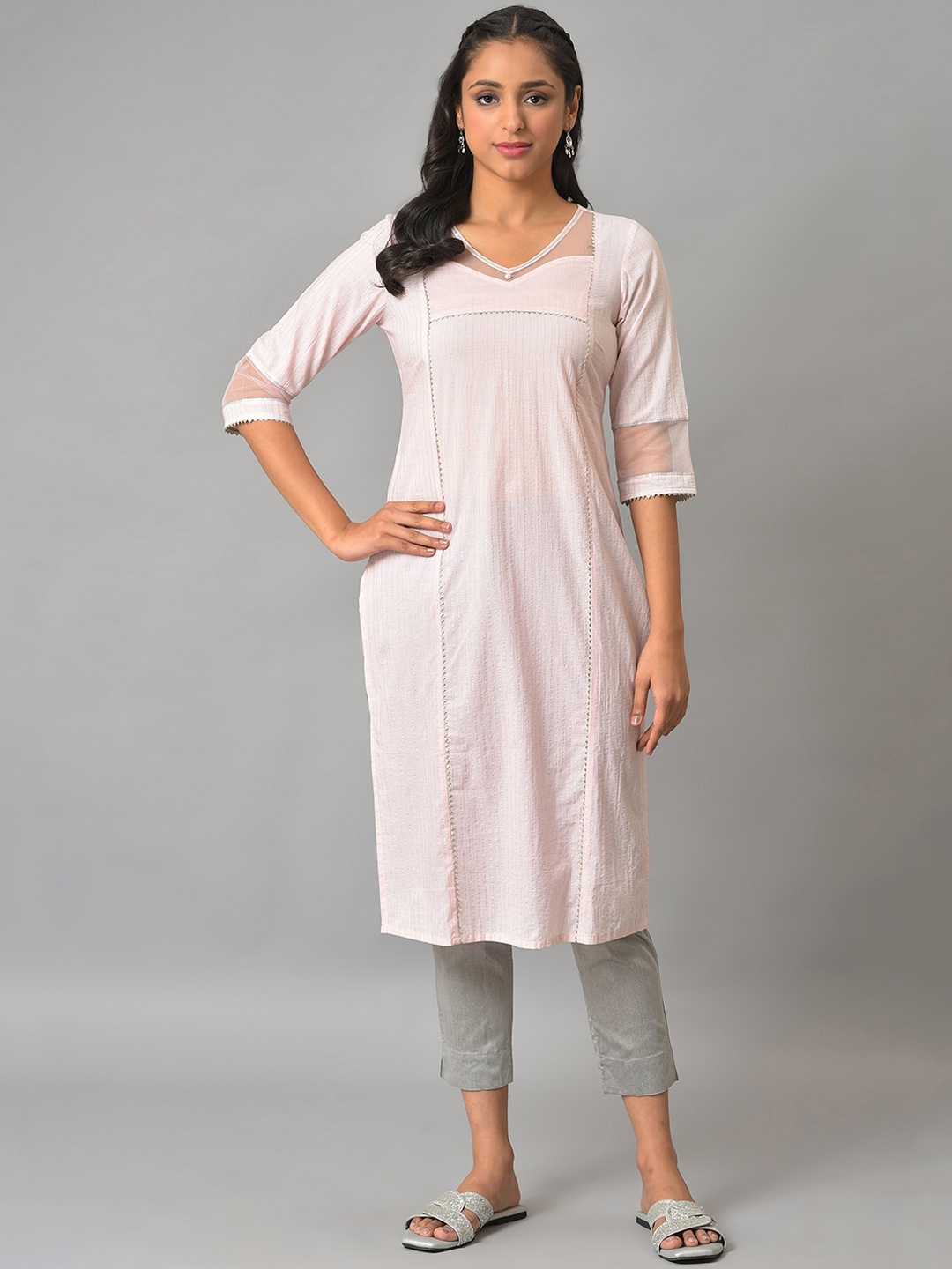 

AURELIA Striped Gotta Patti Straight Kurta, Pink