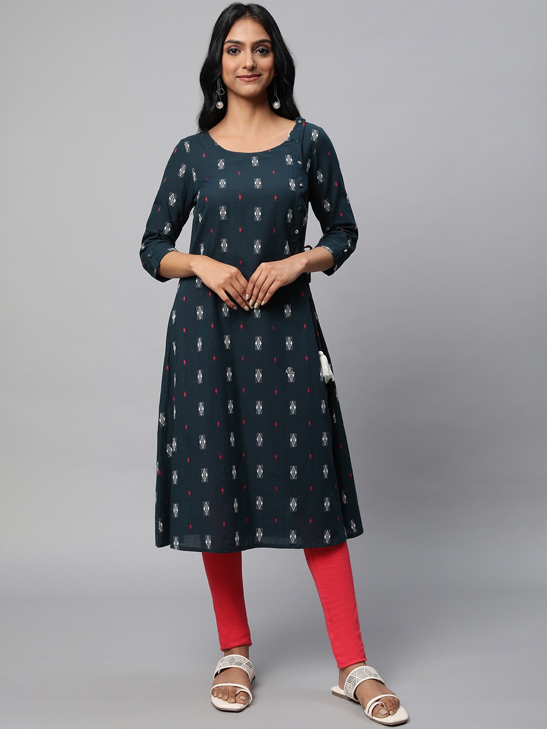 

AURELIA Geometric Printed Thread Work A-Line Kurta, Teal