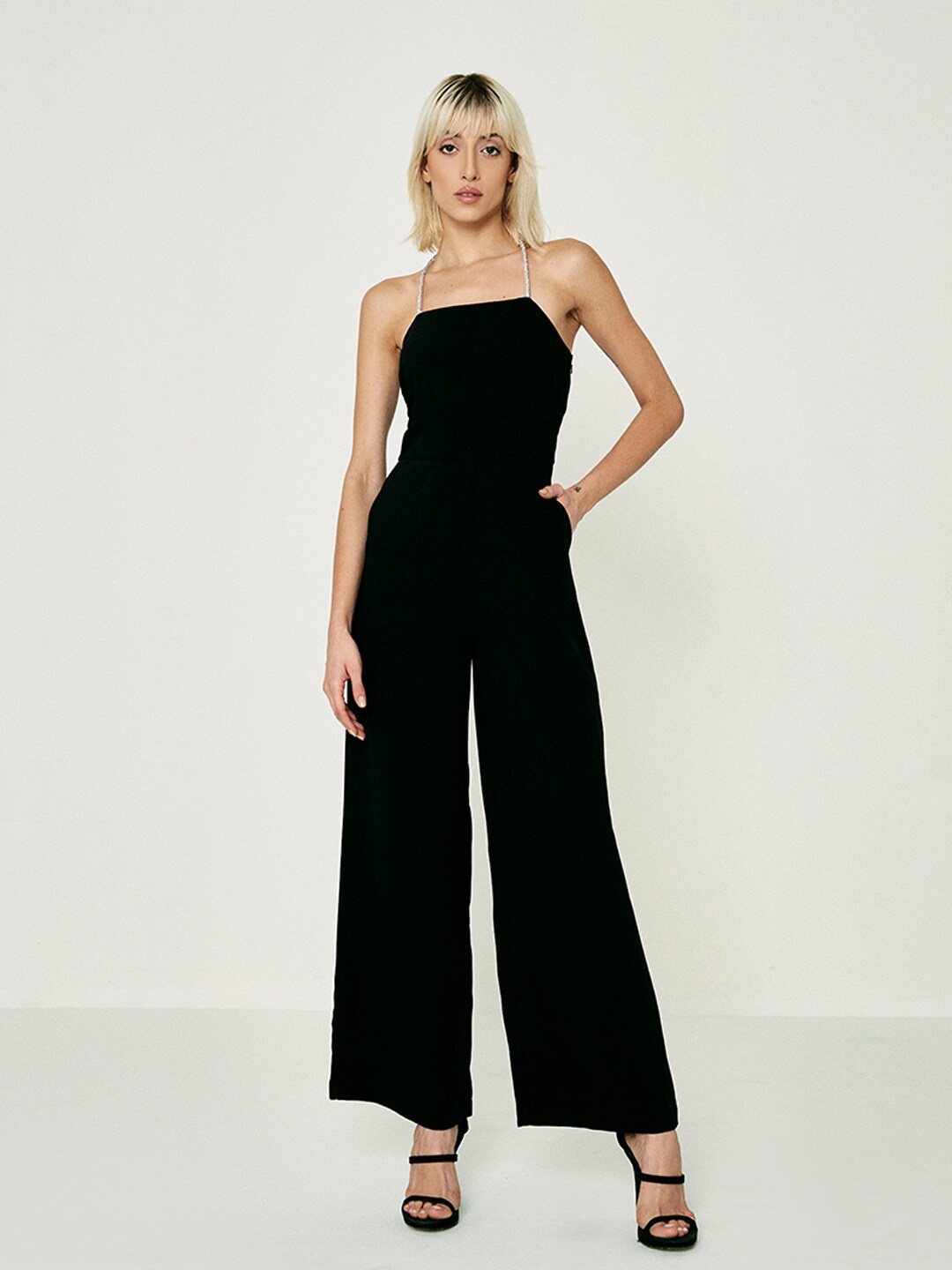 

COVER STORY Halter Neck Basic Jumpsuit, Black
