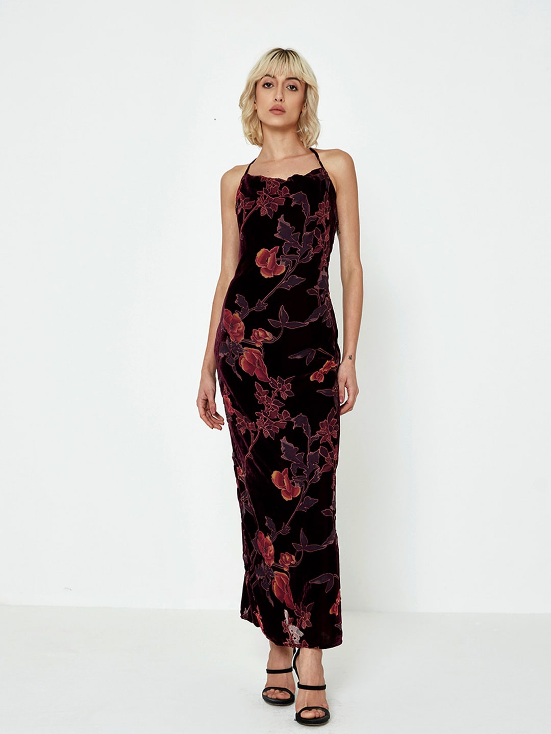 

COVER STORY Floral Printed Shoulder Strap Velvet Maxi Dress, Maroon