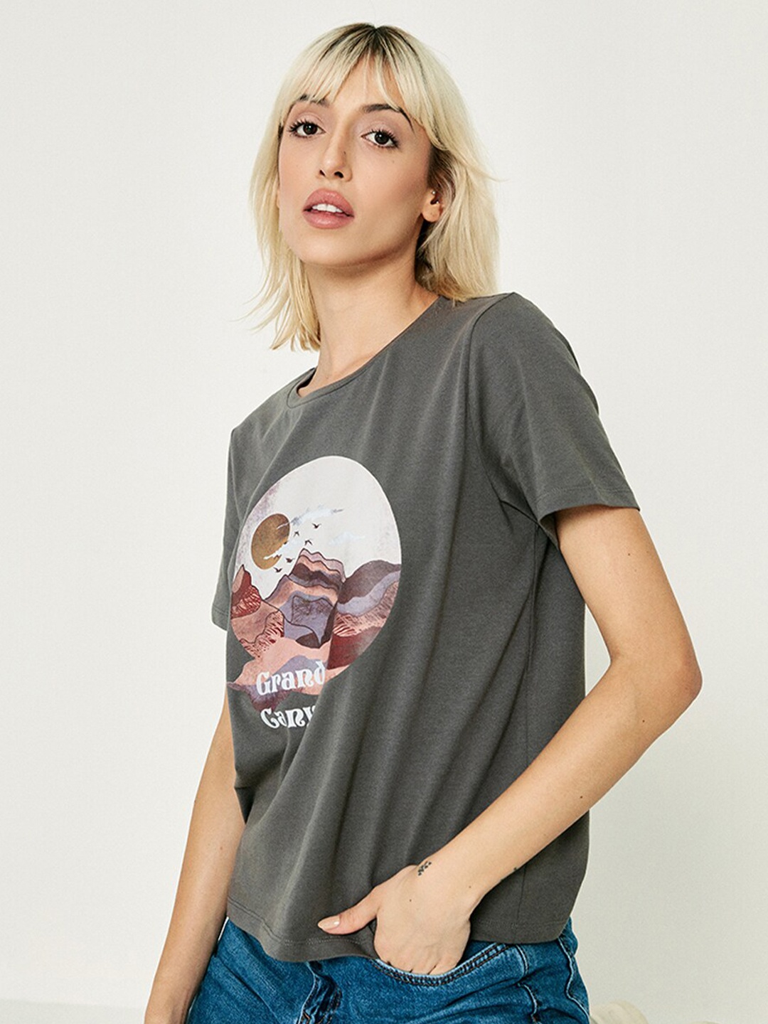 

COVER STORY Graphic Printed Round Neck T-shirt, Grey