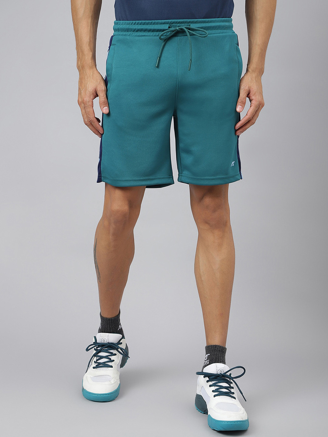 

Alcis Men Graphic Print Soft-Touch Slim-Fit Athleisure Shorts, Green