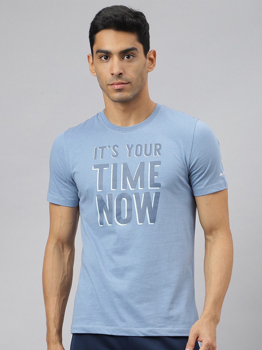 

Alcis Men Faded Denim Graphic Print Soft-Touch Regular-Fit Athleisure T-Shirt, Blue