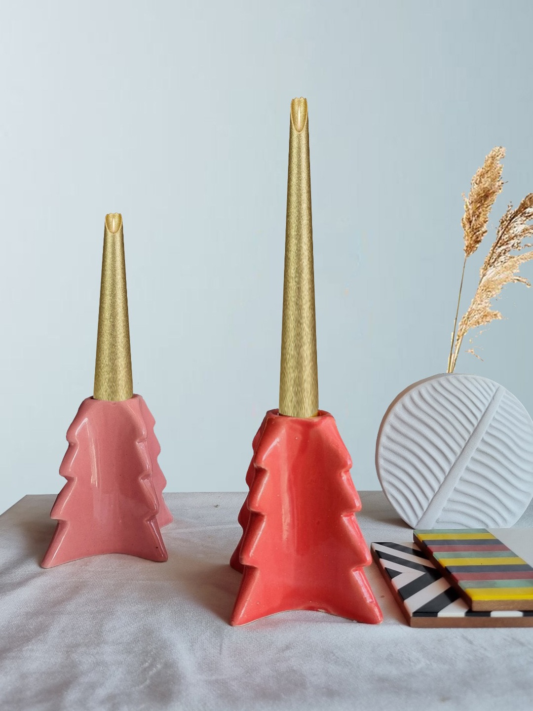 

Folkstorys Red & Pink 2 Pieces Pine Tree Ceramic Candle Holders