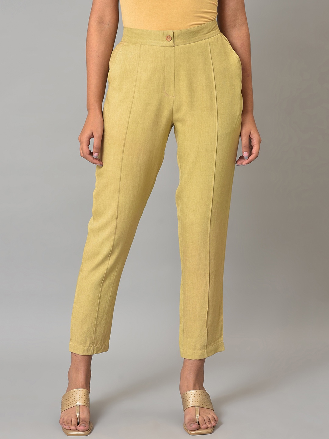 

AURELIA Women Plus Size Regular Fit Cotton Cropped Cigarette Trousers, Yellow