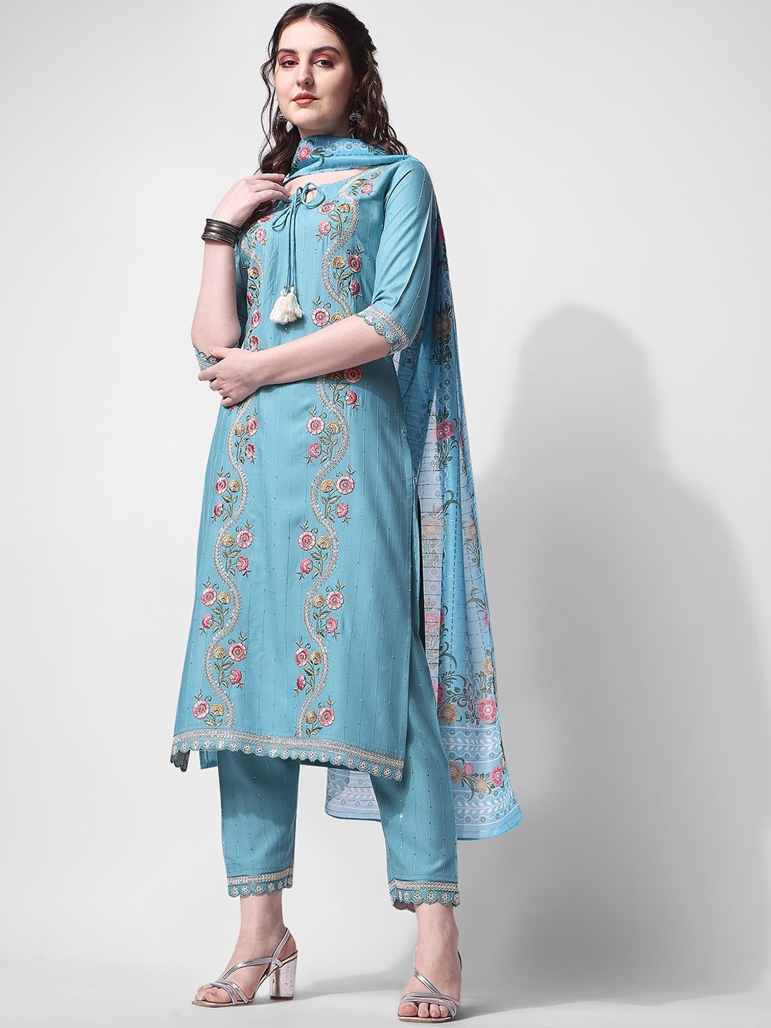 

Berrylicious Floral Embroidered Tie-Up Neck Panelled Kurta with Trousers & Dupatta, Turquoise blue