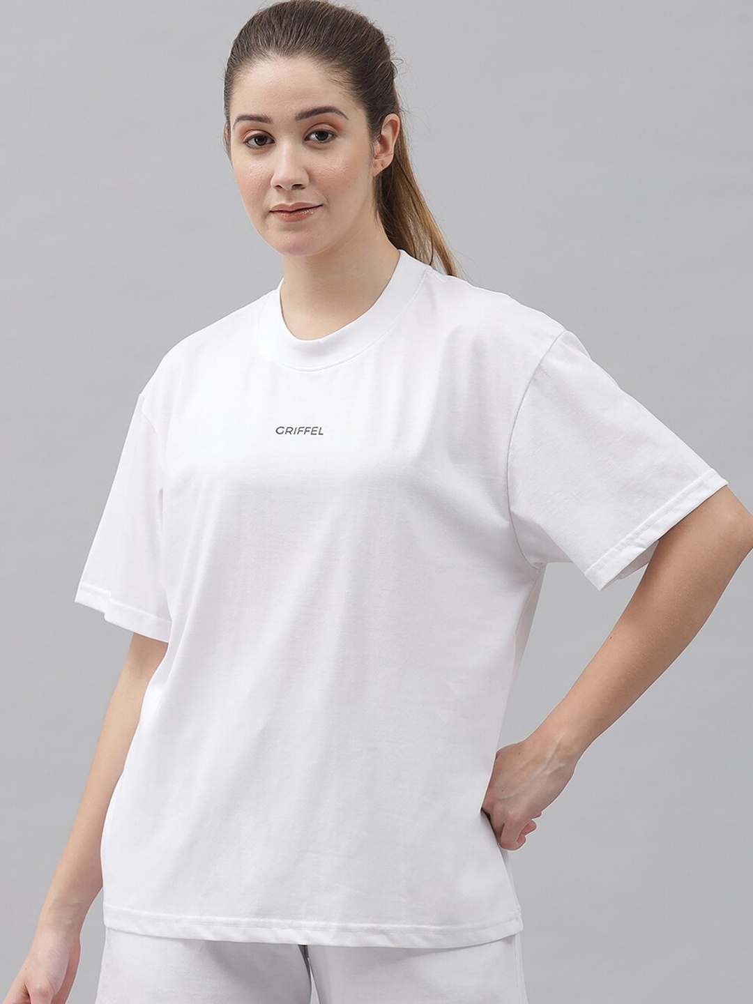 

GRIFFEL Women Round Neck Pure Cotton T-shirt With Shorts, White