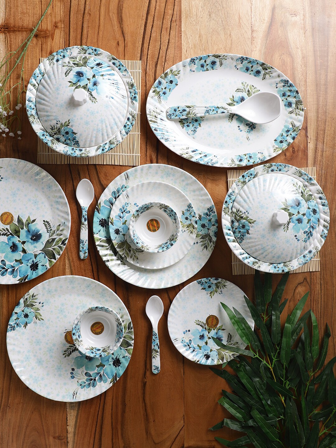 

CDI White & Blue 40 Pieces Floral Printed Melamine Glossy Dinner Set