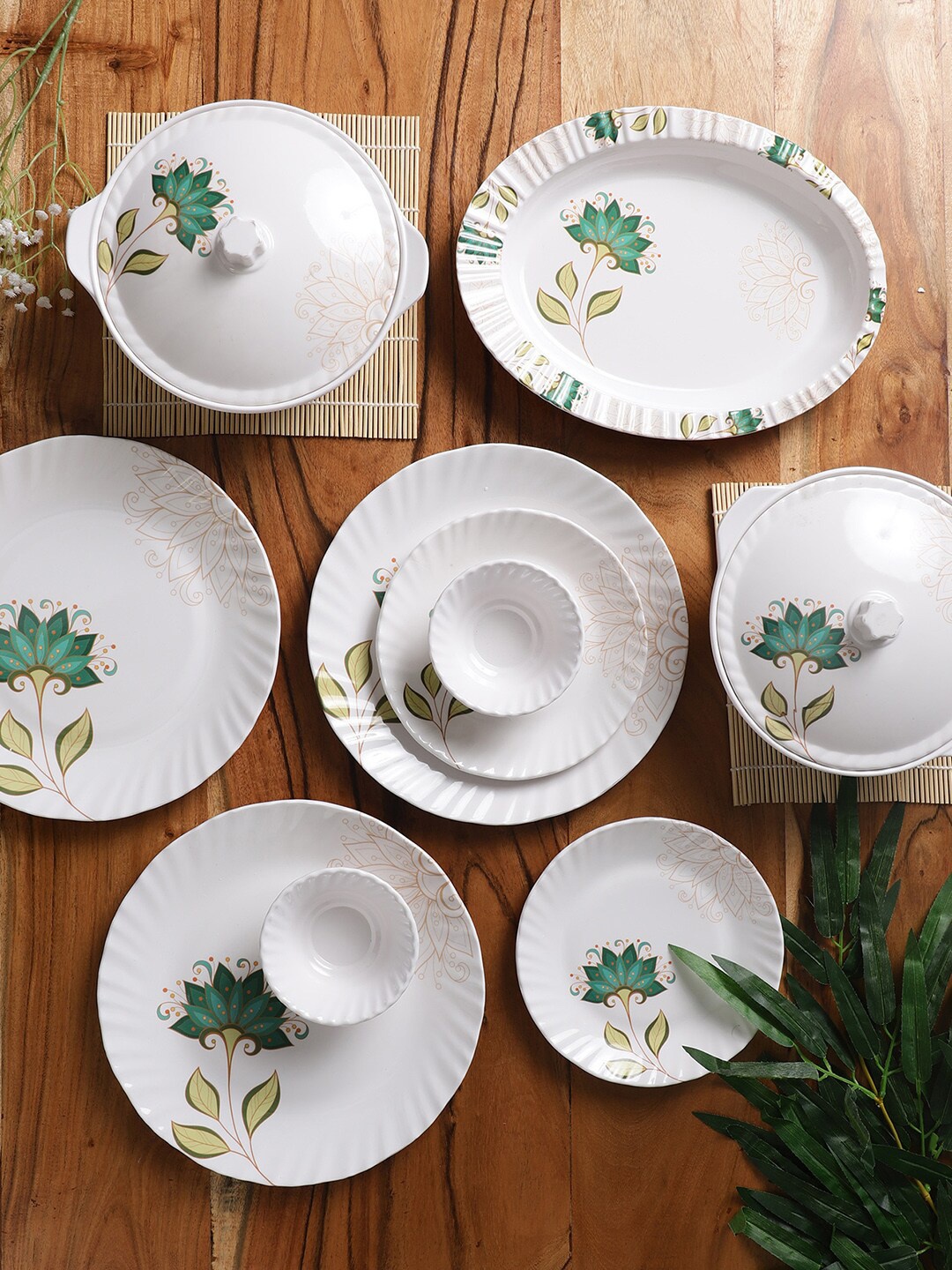 

CDI White & Green 25 Pieces Floral Printed Melamine Glossy Dinner Set