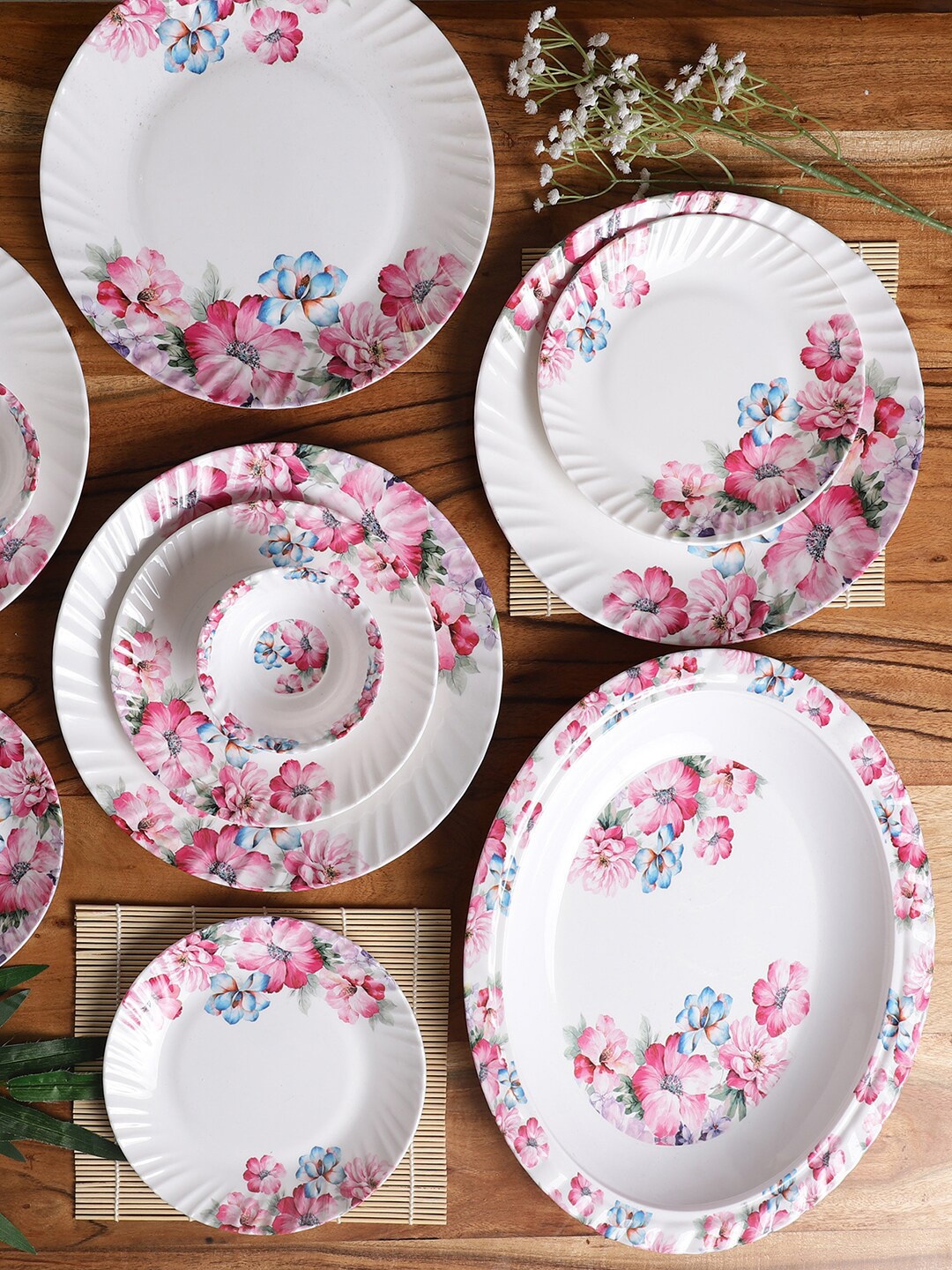 

CDI White & Pink 25 Pieces Floral Printed Melamine Glossy Dinner Set