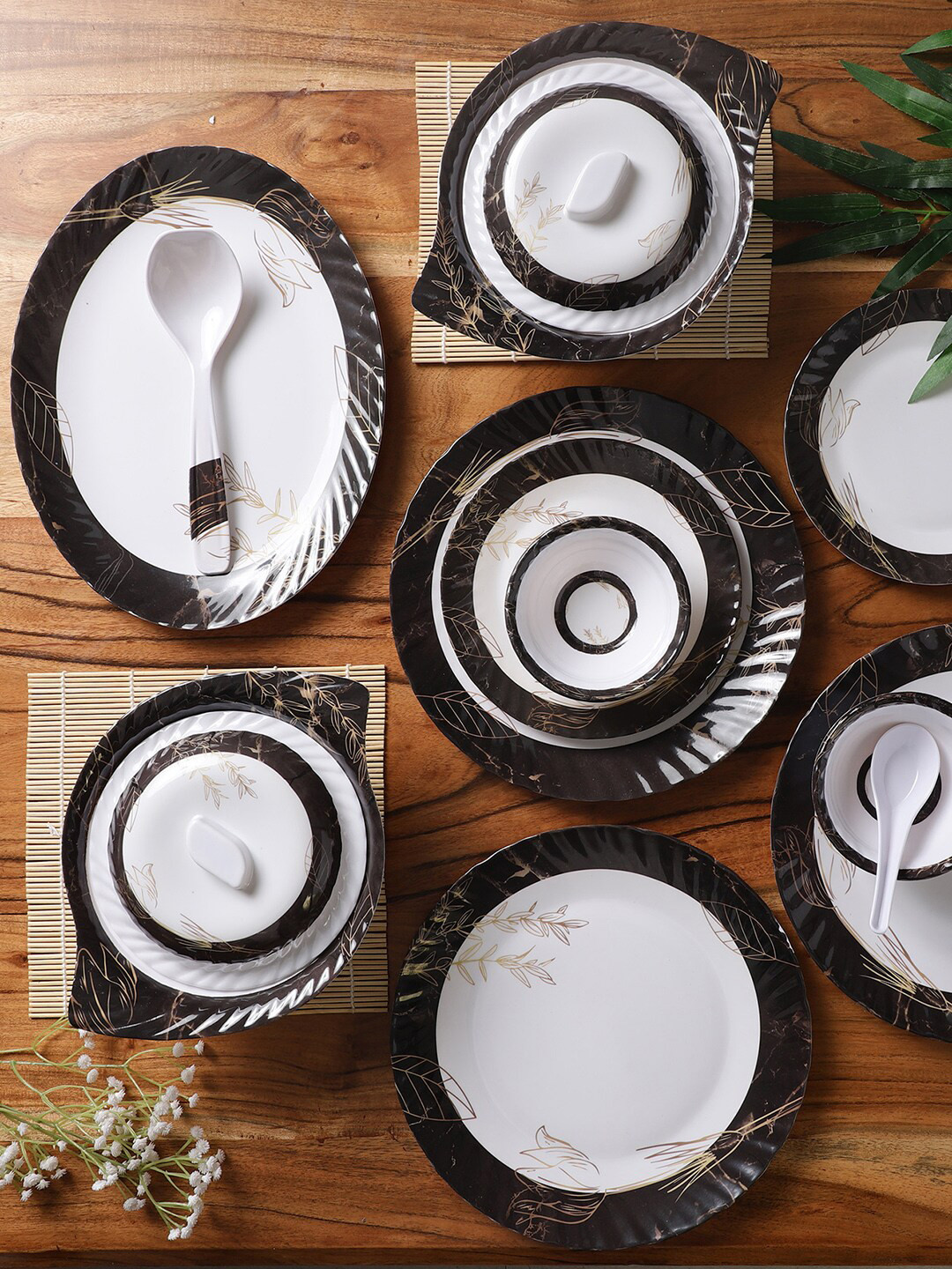 

CDI White & Black 38 Pieces Printed Melamine Glossy Dinner Set