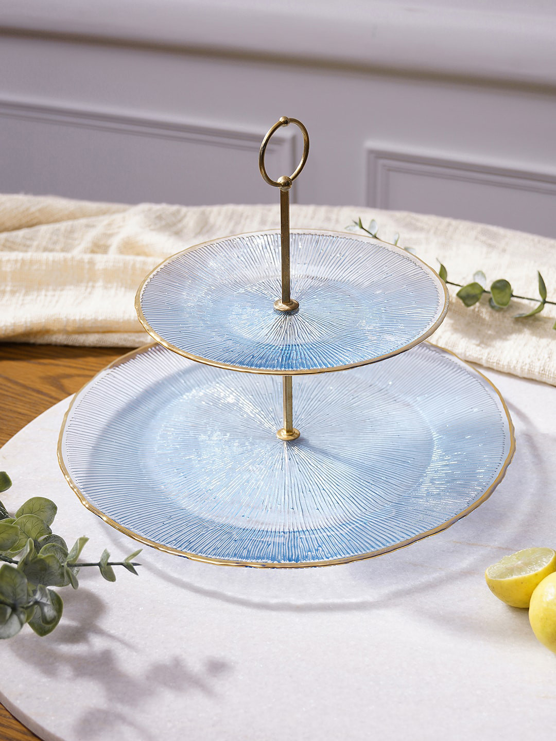 

Pure Home and Living Blue & Gold-Toned Textured Radial Glass Cookie Stand