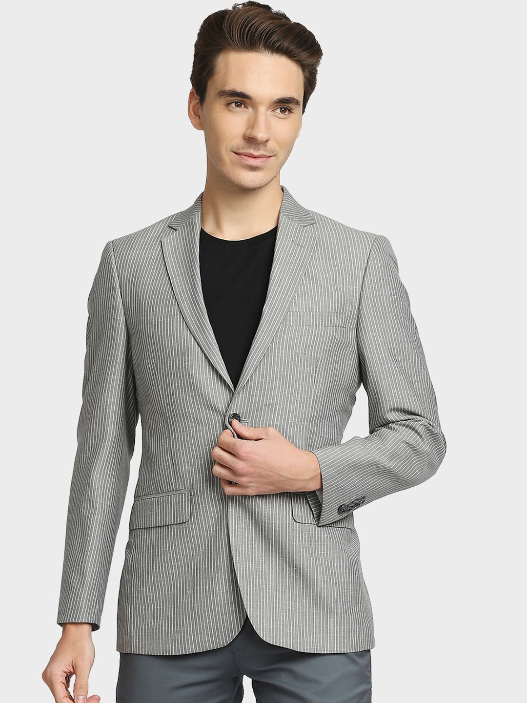 

ColorPlus Striped Single-Breasted Regular Fit Notched Lapel Formal Blazer, Grey