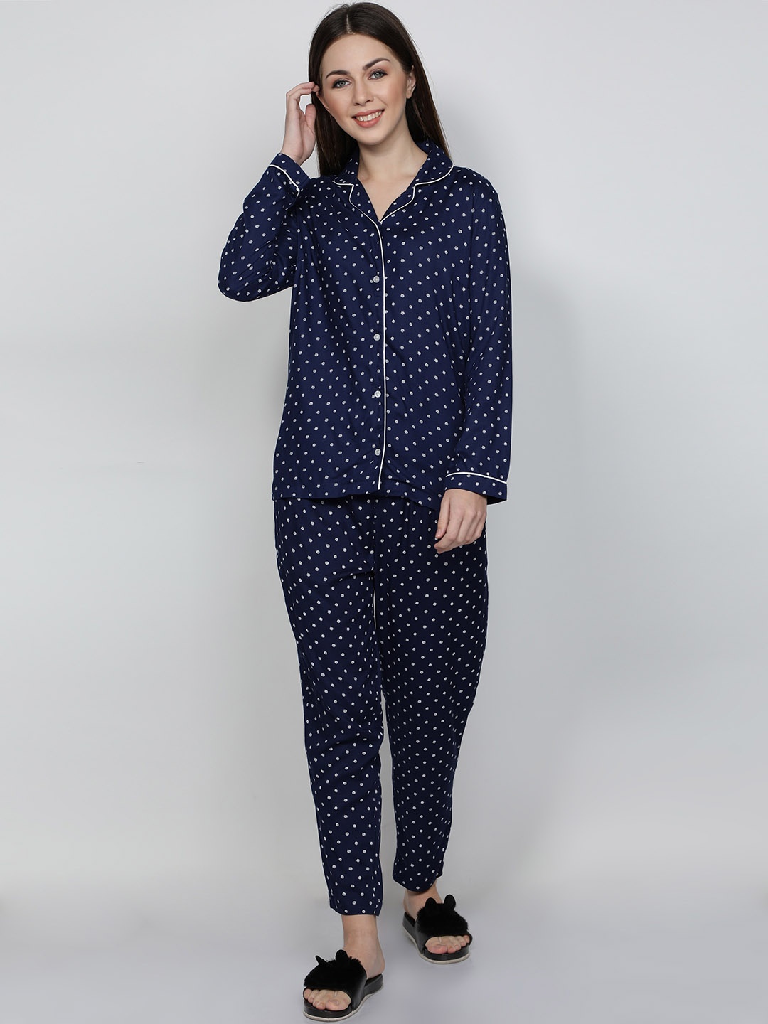 

NUEVOSDAMAS Polka Dots Printed Night Suit, Navy blue